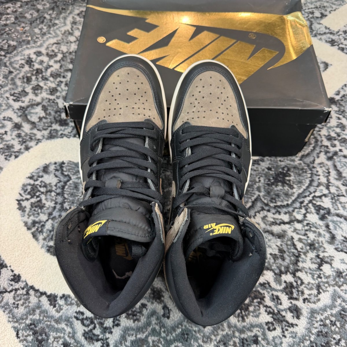 Jordan 1 Retro High OG Palomino (Size 11) (Lightly Worn)