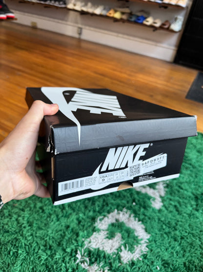 Nike Jordan Air Ship “A Ma Maniere”