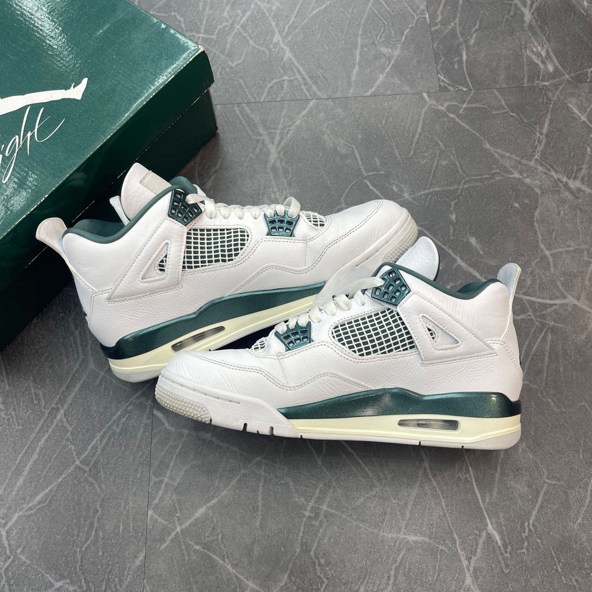Jordan 4 Retro Oxidized Green (Size 9) (Lightly Worn)