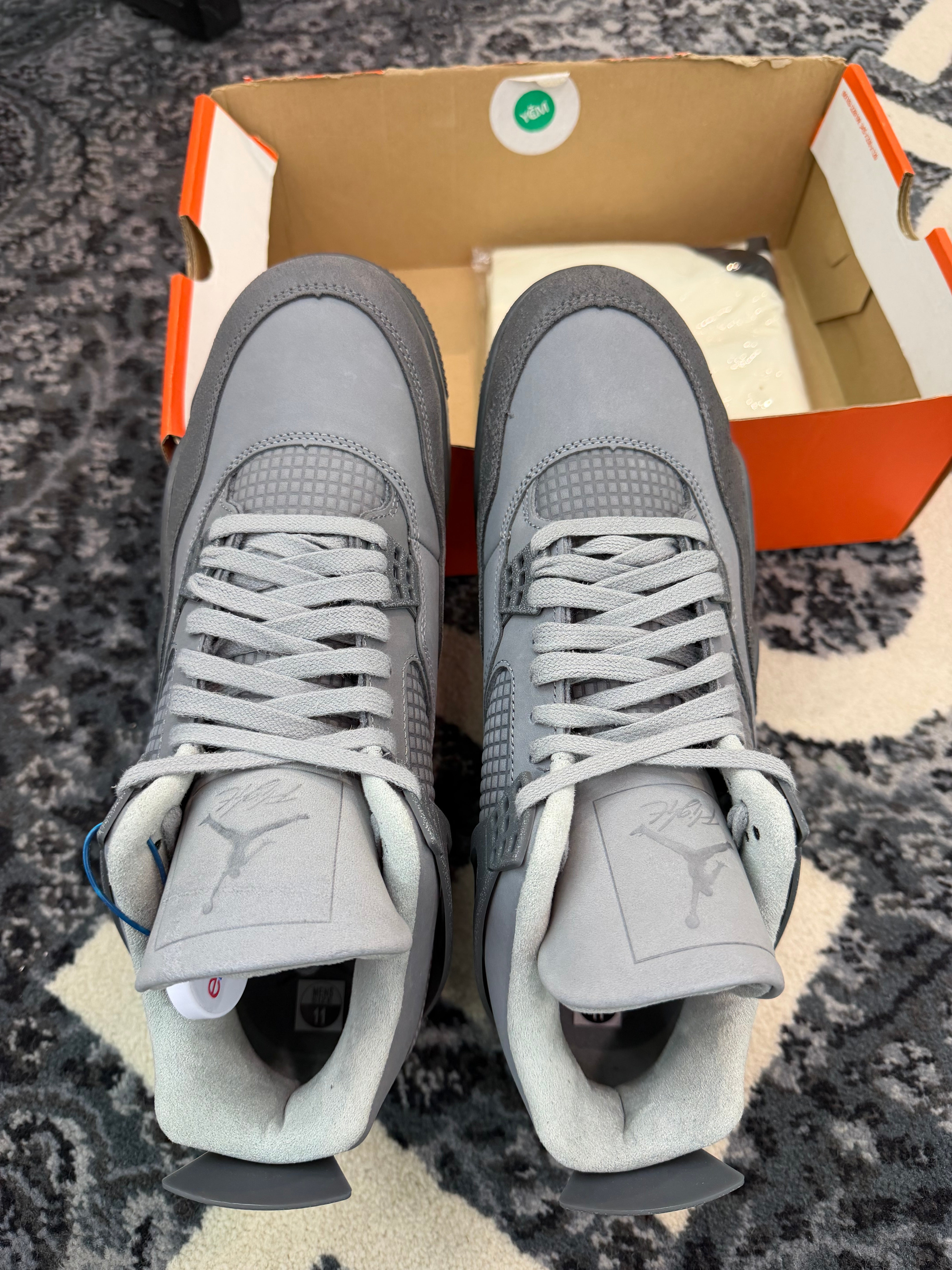 Jordan 4 “Wet Cement”