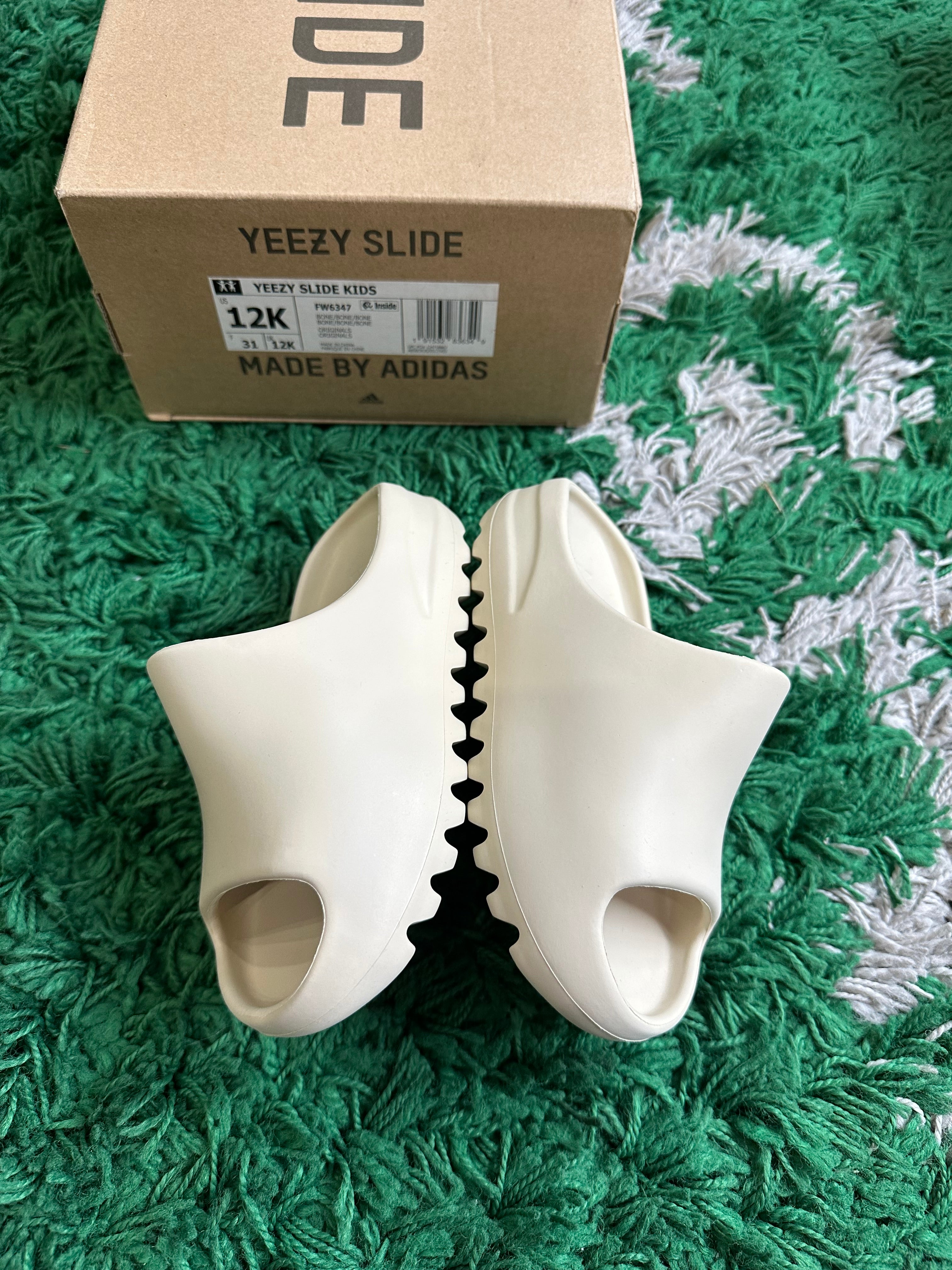 Yeezy Slide “Bone” Kids
