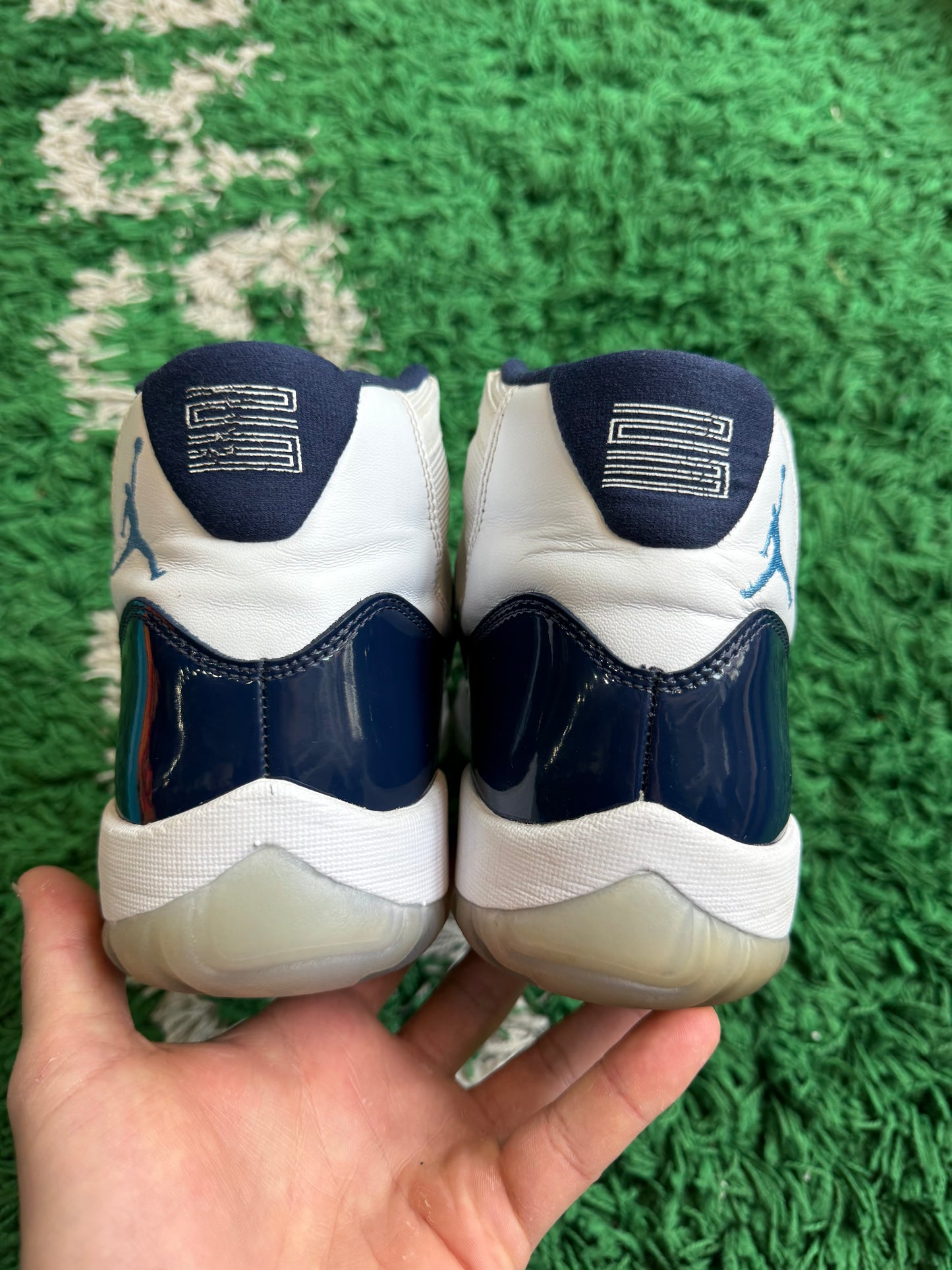 Jordan 11 “Win Like 82 UNC”