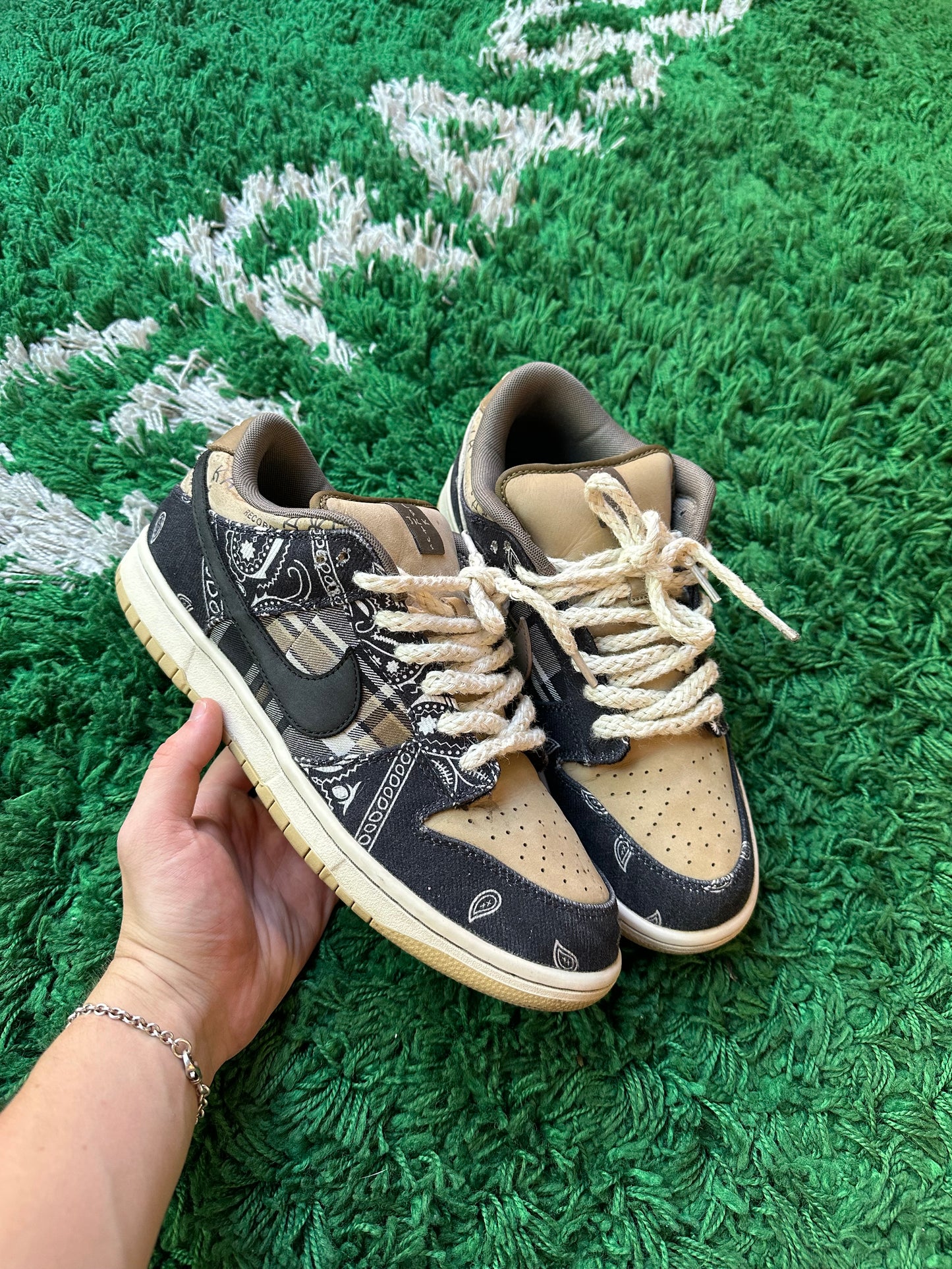 Nike SB Dunk Low x Travis Scott