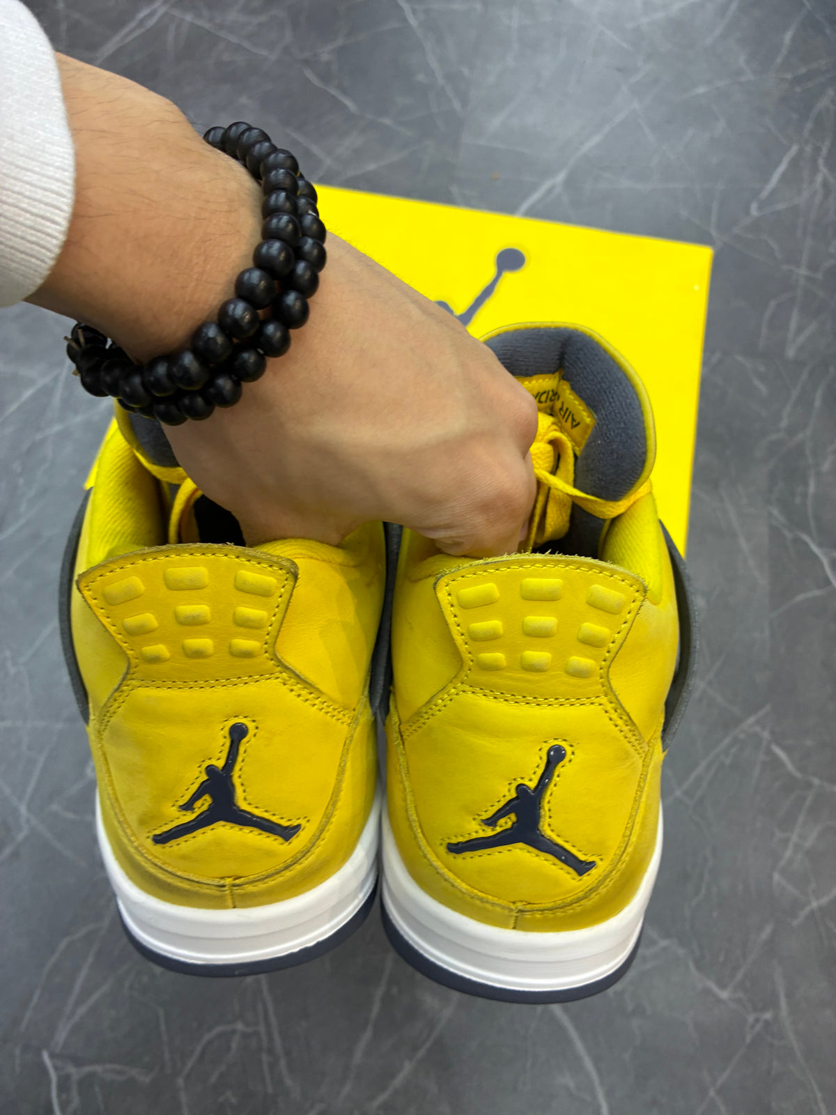 Jordan 4 “Lightning”