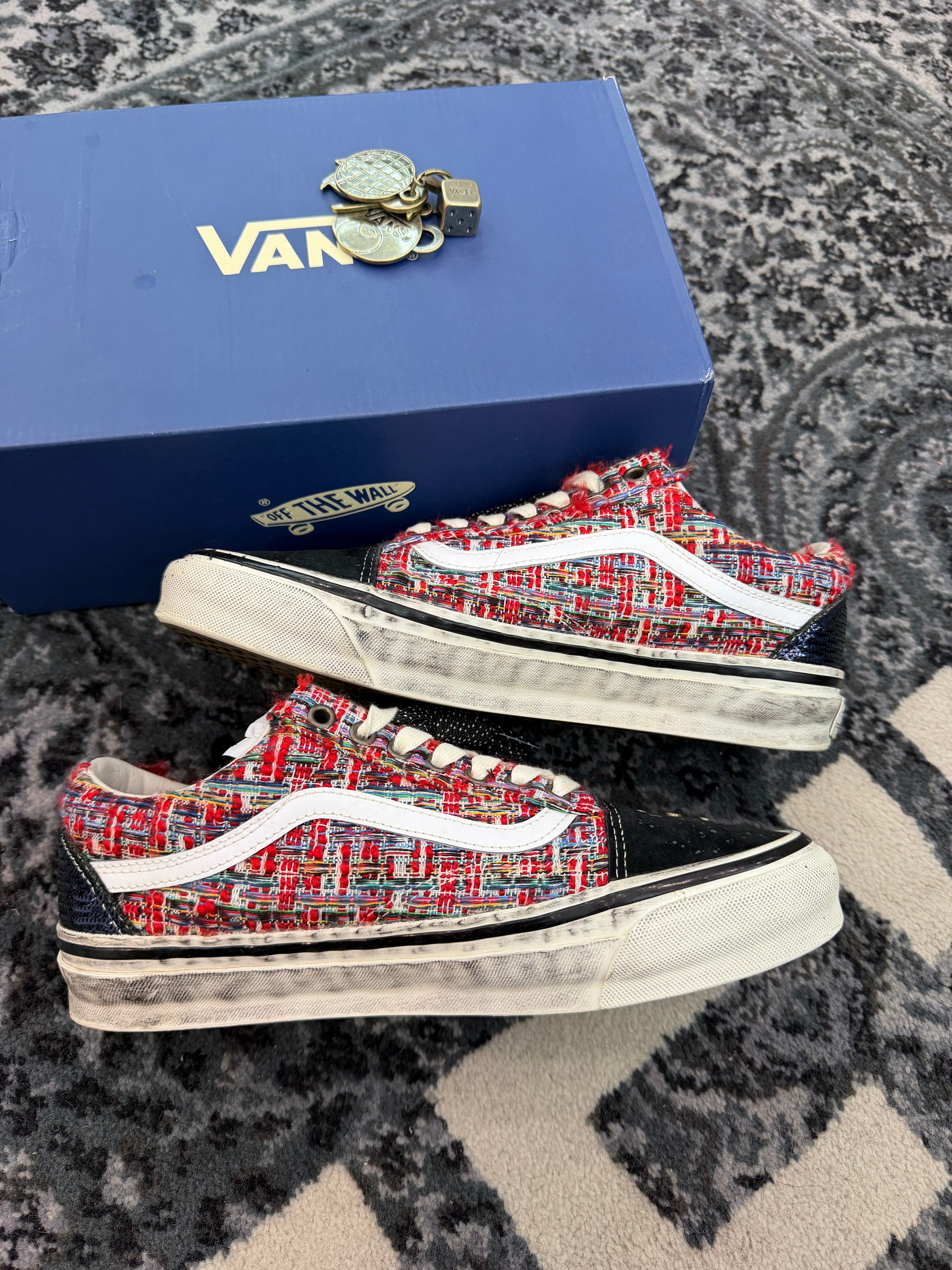 Vans Old Skool Charms Pack “Red Black”