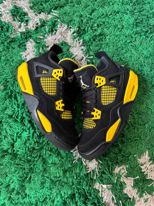 Jordan 4 “Thunder”