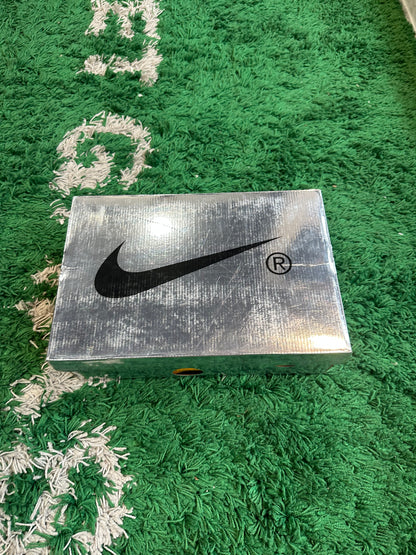 Nike Dunk Low Off White “University Red”