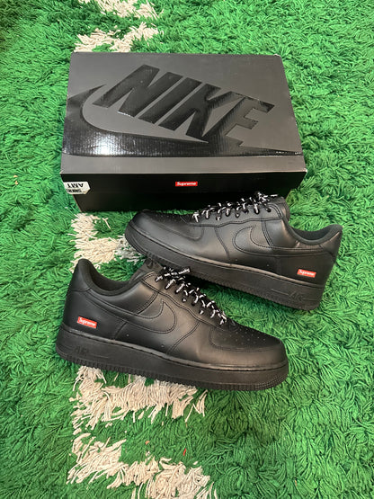Nike Air Force 1 Low Supreme “Black”