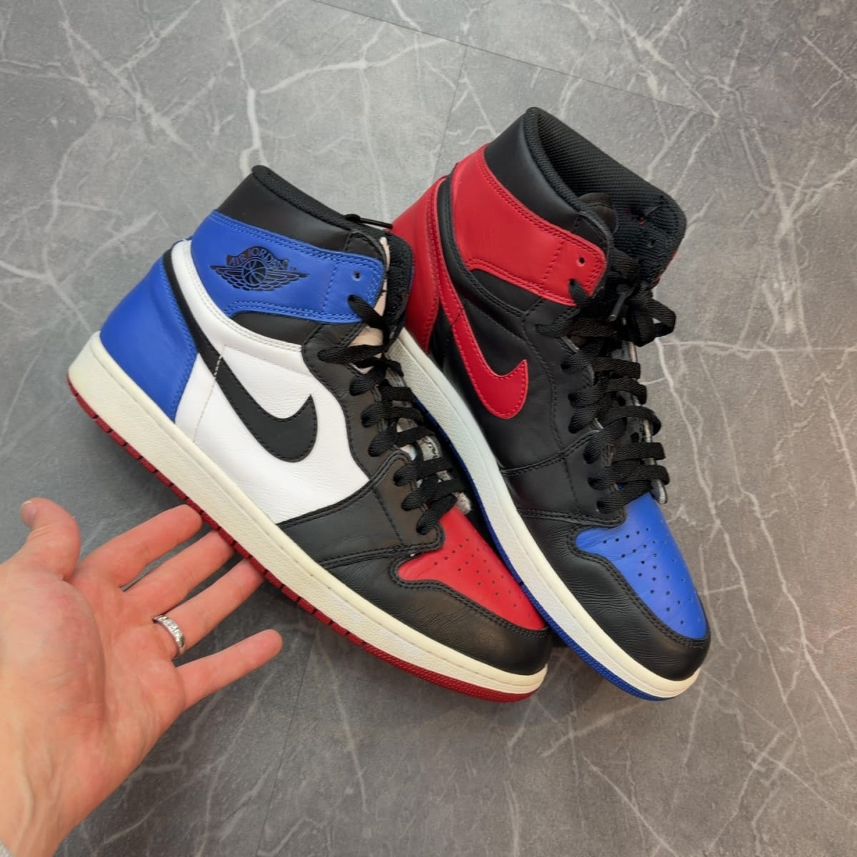 Jordan 1 Retro Top 3 (Size 11) (Lightly Worn)