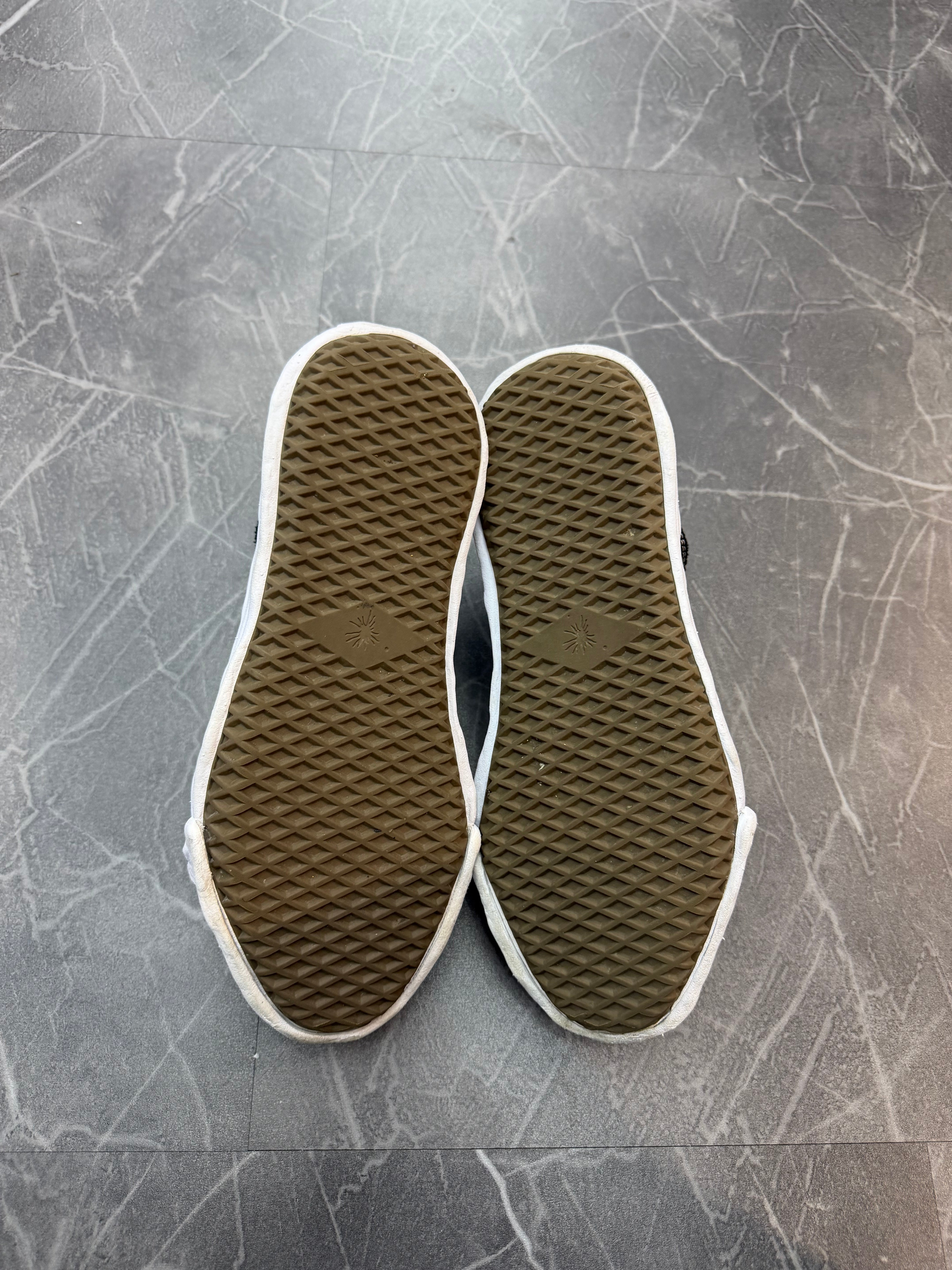 Maison Mihara Hank OG Sole Canvas Low “Black”