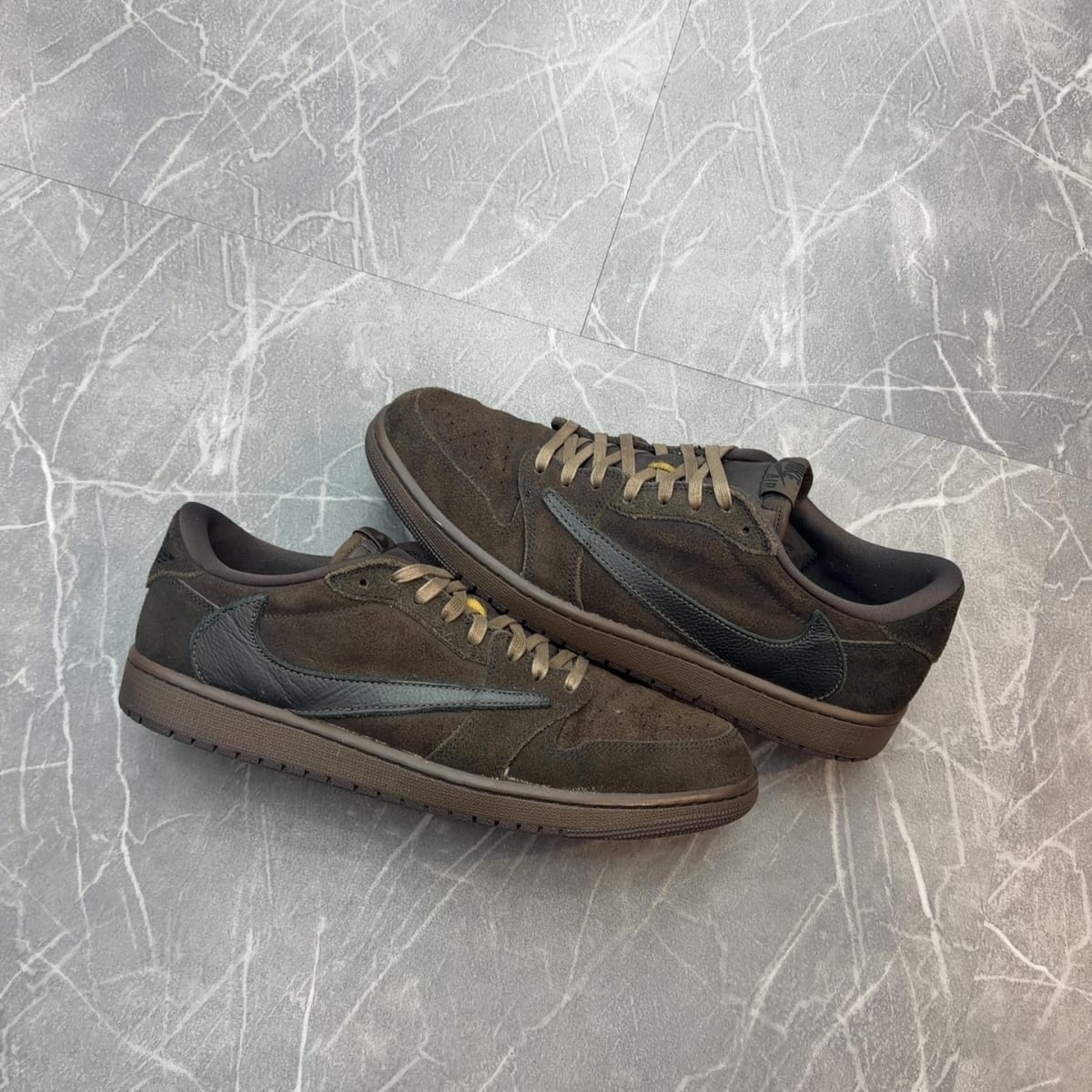 Jordan 1 Retro Low OG SP Travis Scott Velvet Brown (Size 13) (Lightly Worn)