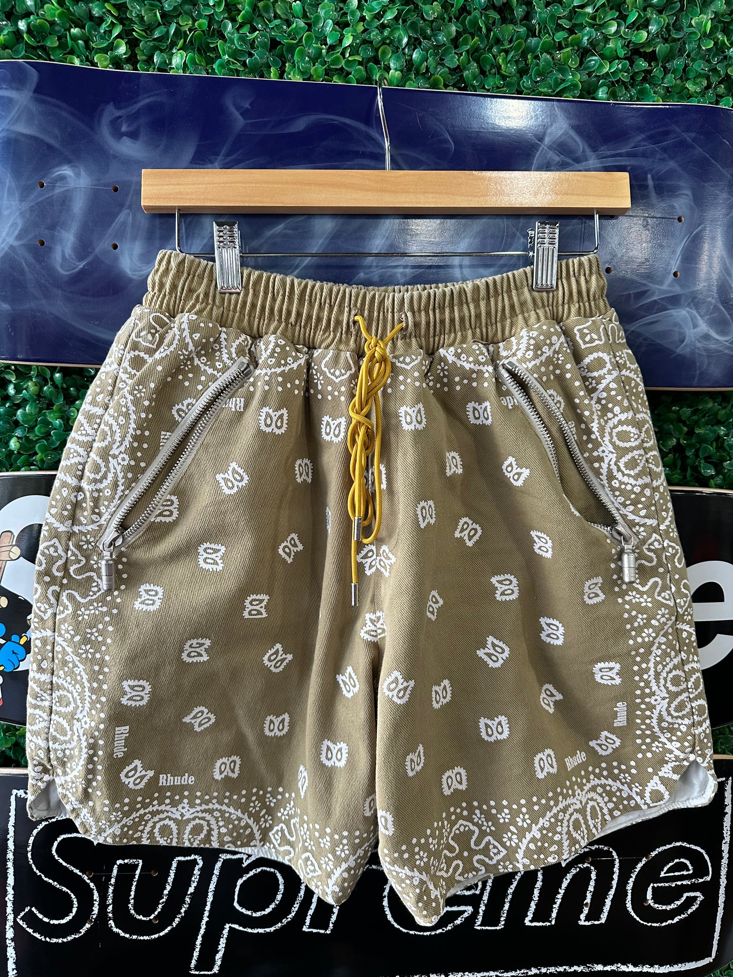 Rhude Bandana Shorts “Beige”