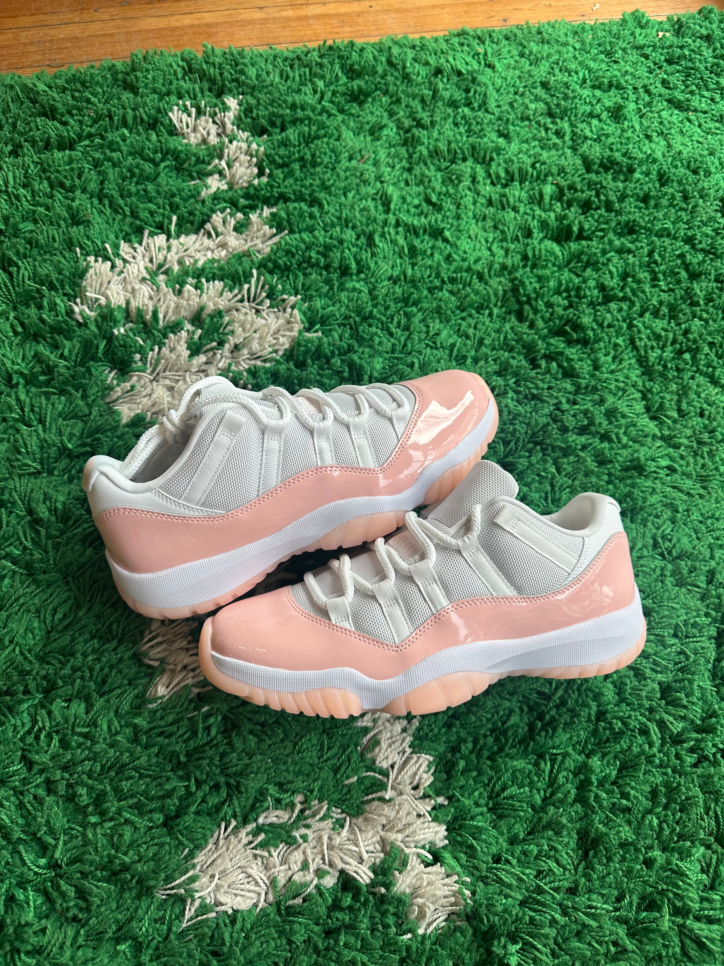 Jordan 11 Low “Legend Pink”