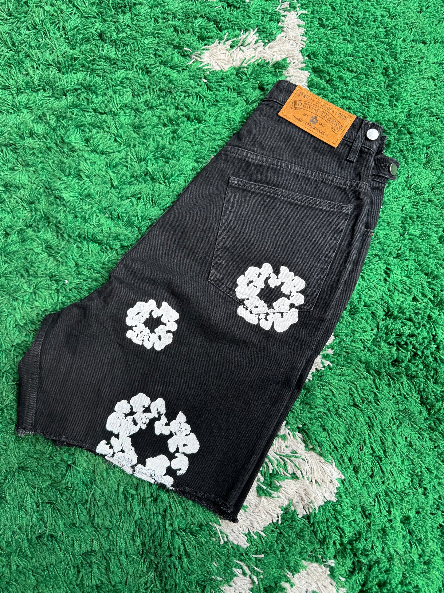 Denim Tears Cotton Wreath Denim Shorts Black