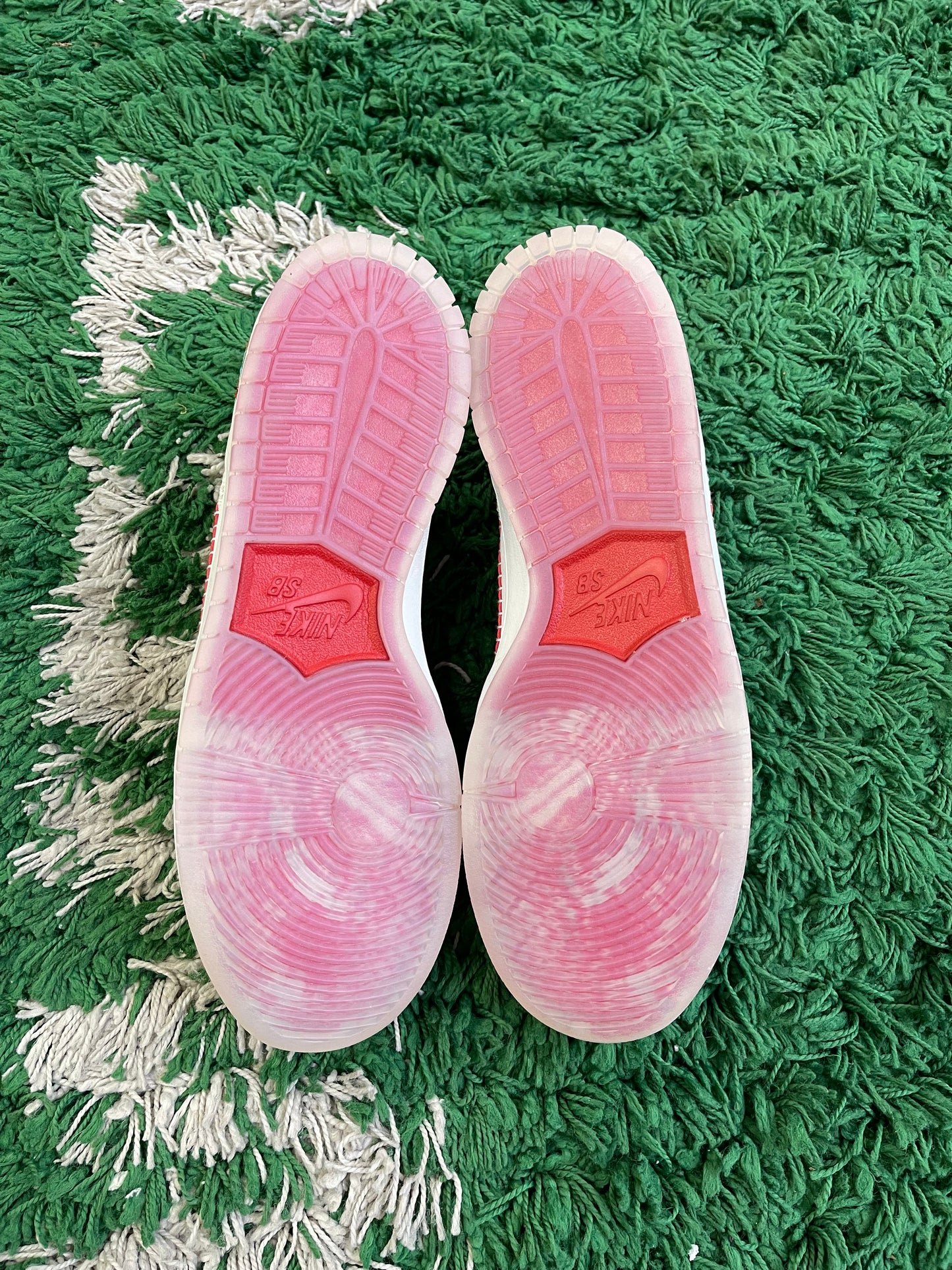 Nike Dunk Low SB Decon N7 “Opti Yellow University Red”