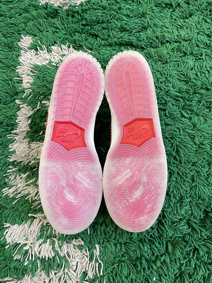 Nike Dunk Low SB Decon N7 “Opti Yellow University Red”