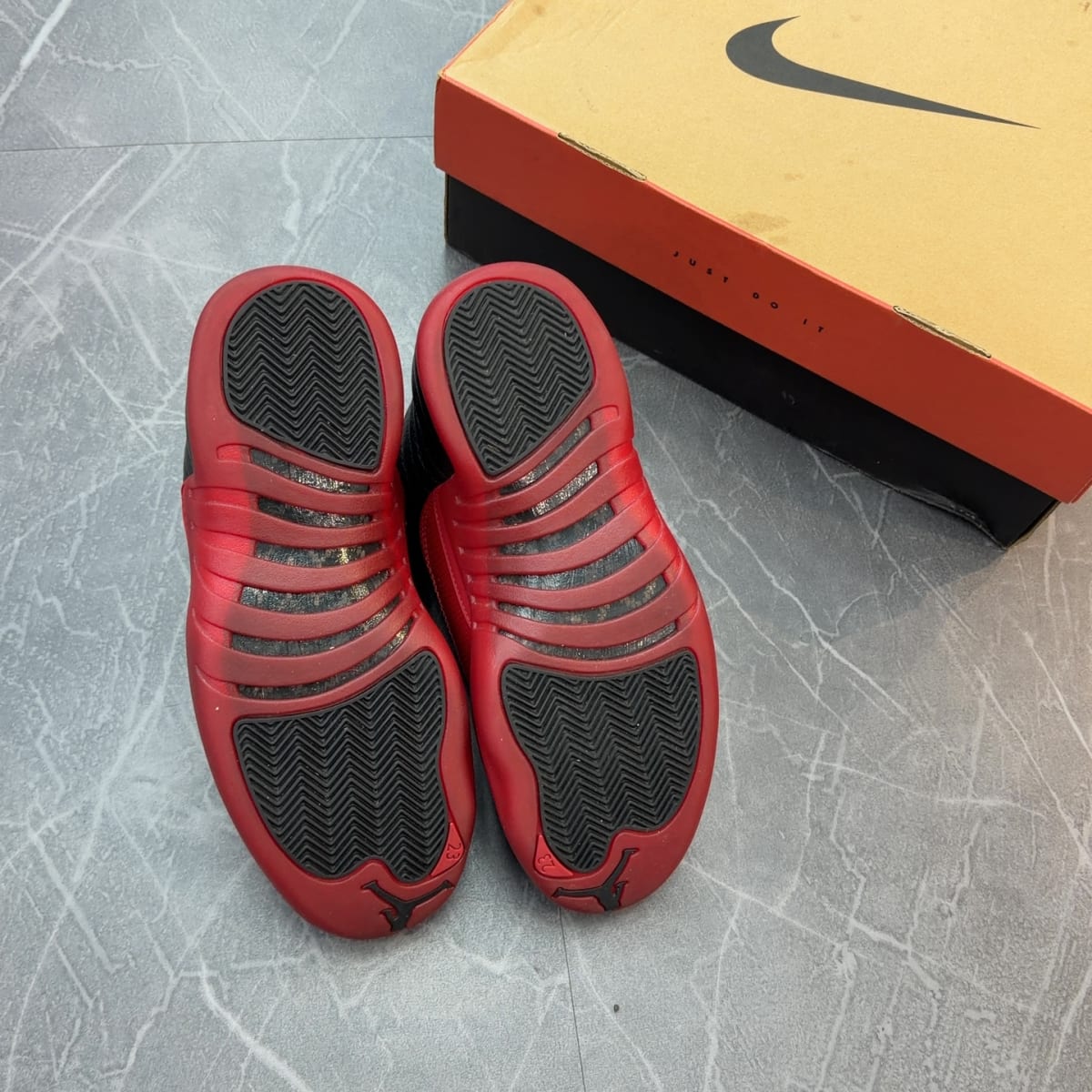 Jordan 12 Retro Flu Game (2025) (Size 9) (Lightly Worn)
