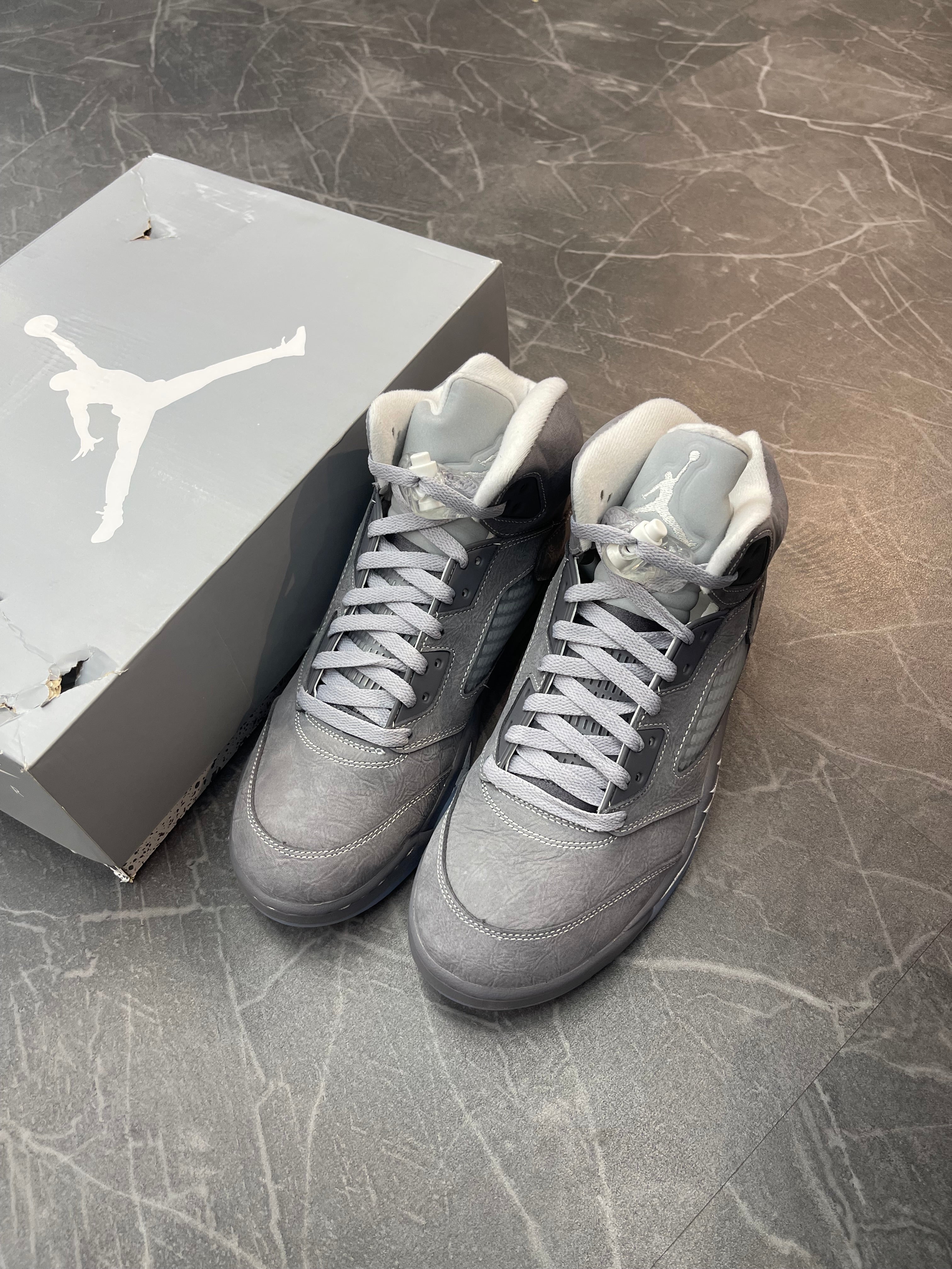Jordan 5 “Wolf Grey”