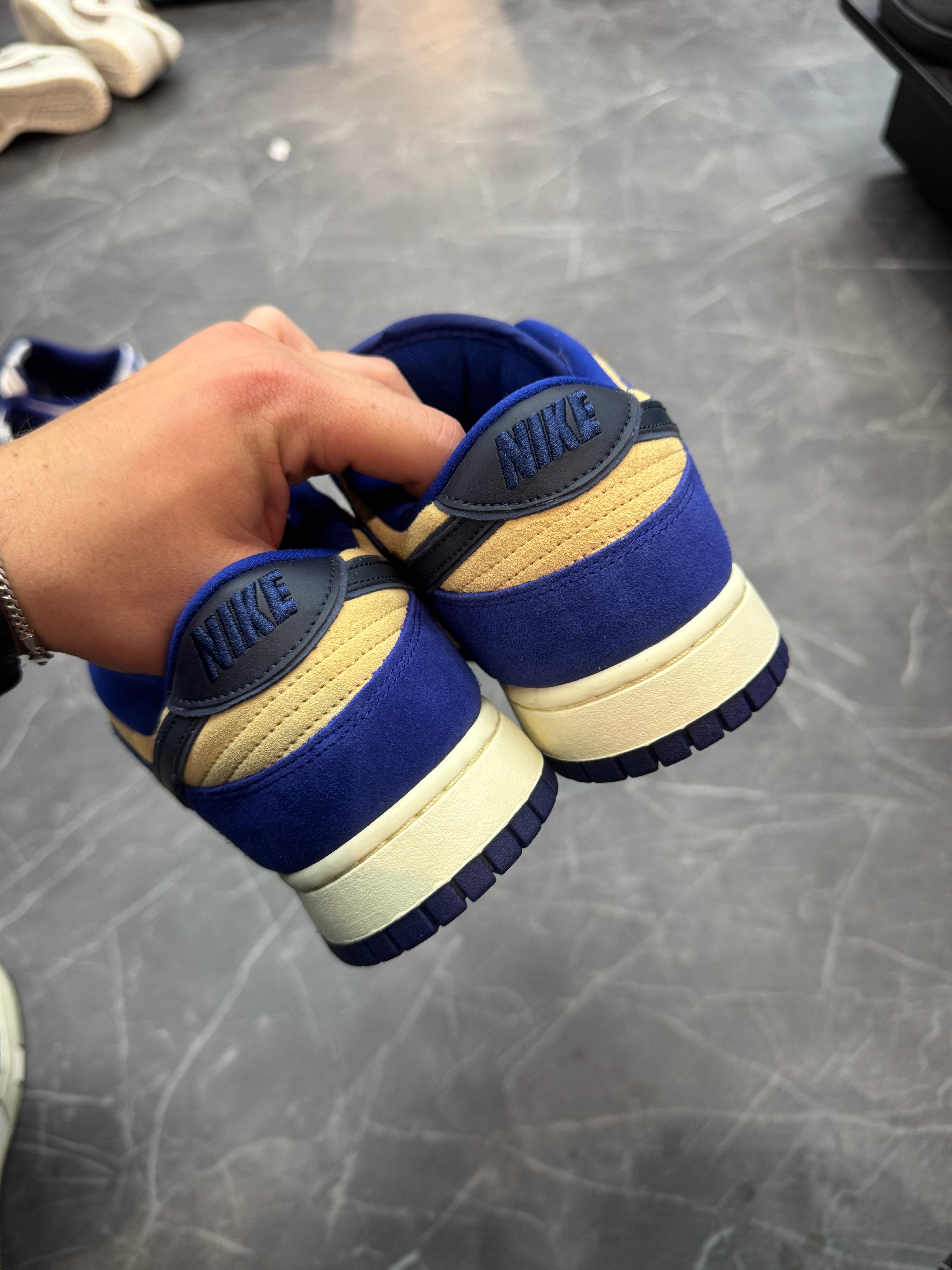 Nike Dunk Low LX “Blue Suede”