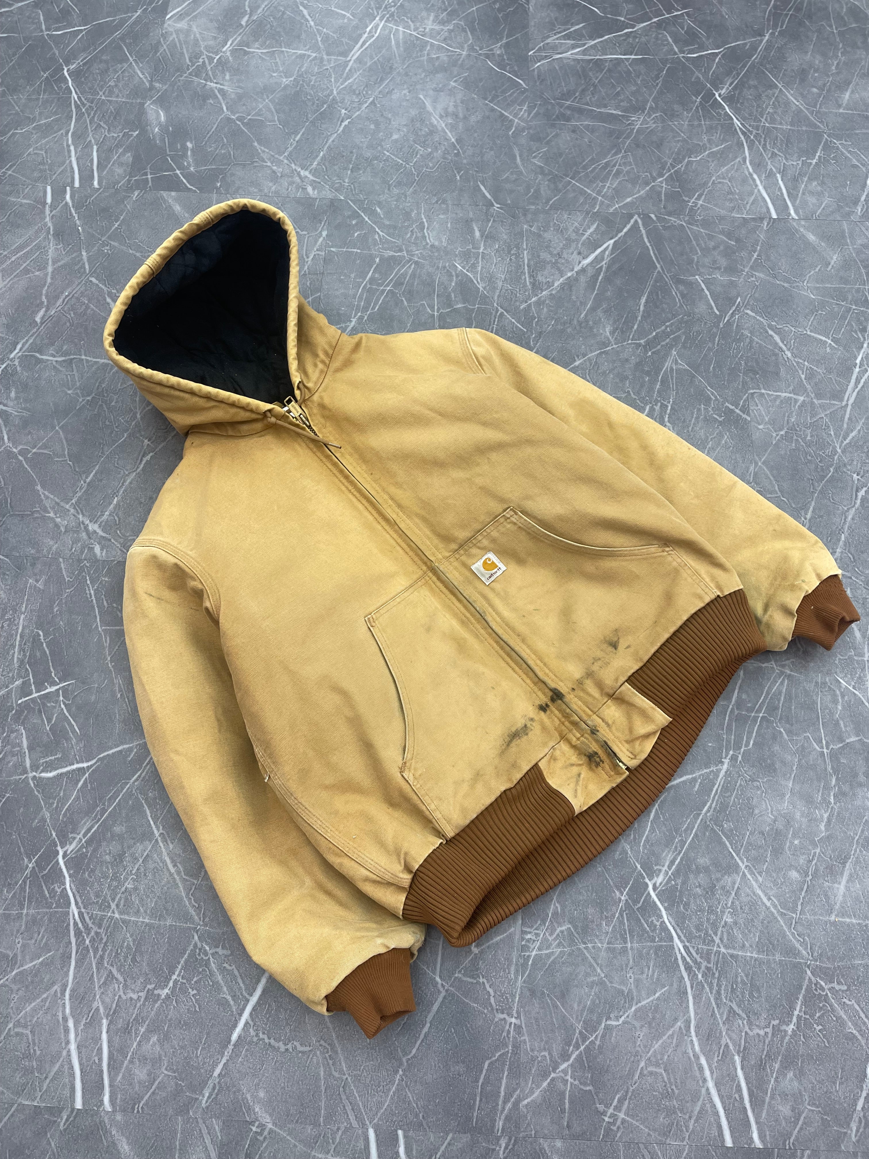 Vintage Carhartt J130 Hooded Jacket “Khaki” (L)