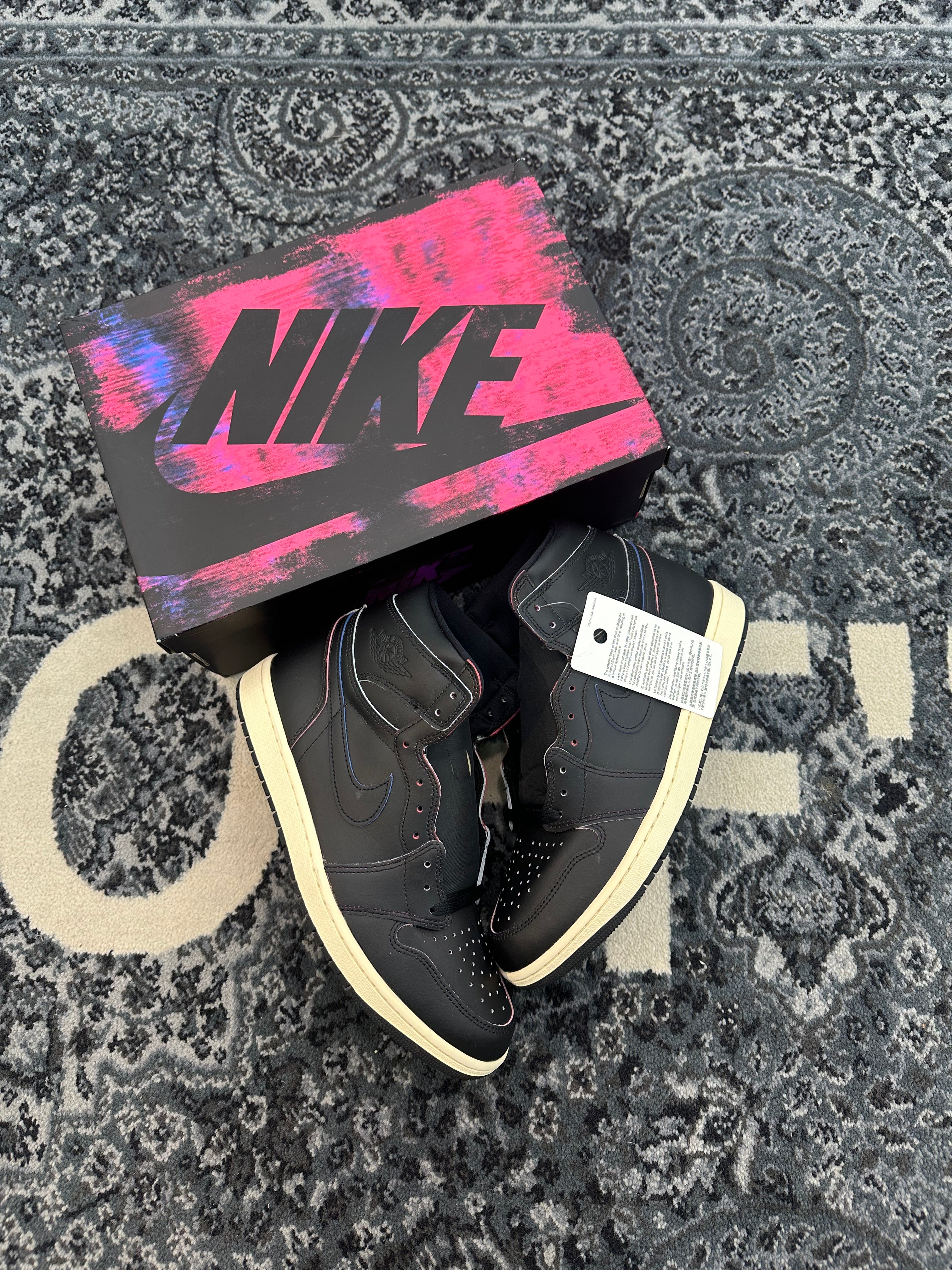 Jordan 1 High “Self Expression”