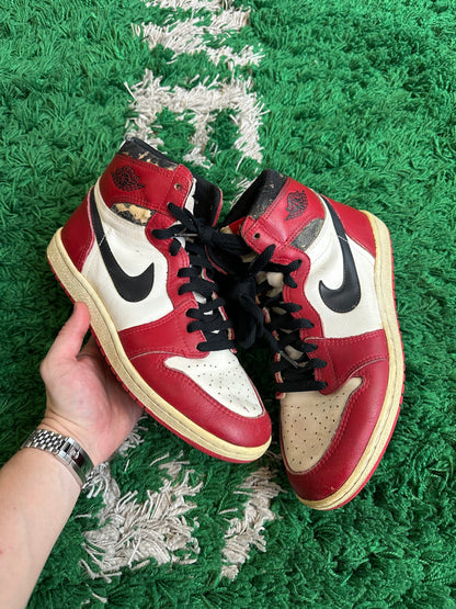 Jordan 1 OG “Chicago” (1985)
