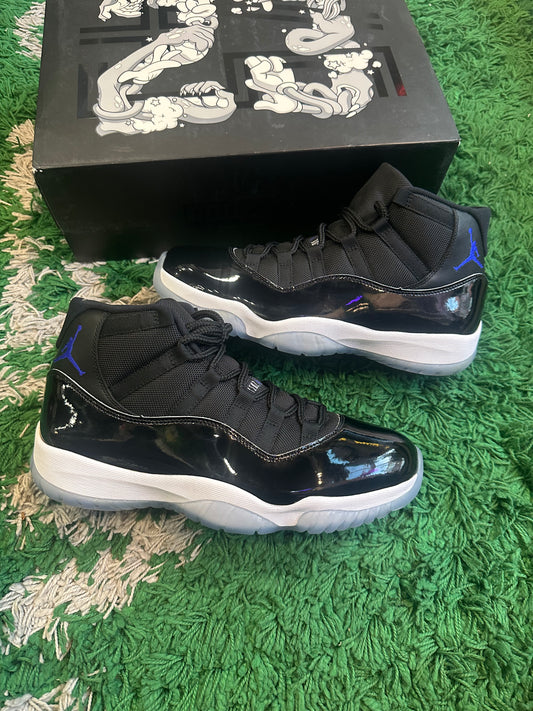 Jordan 11 “Space Jam”