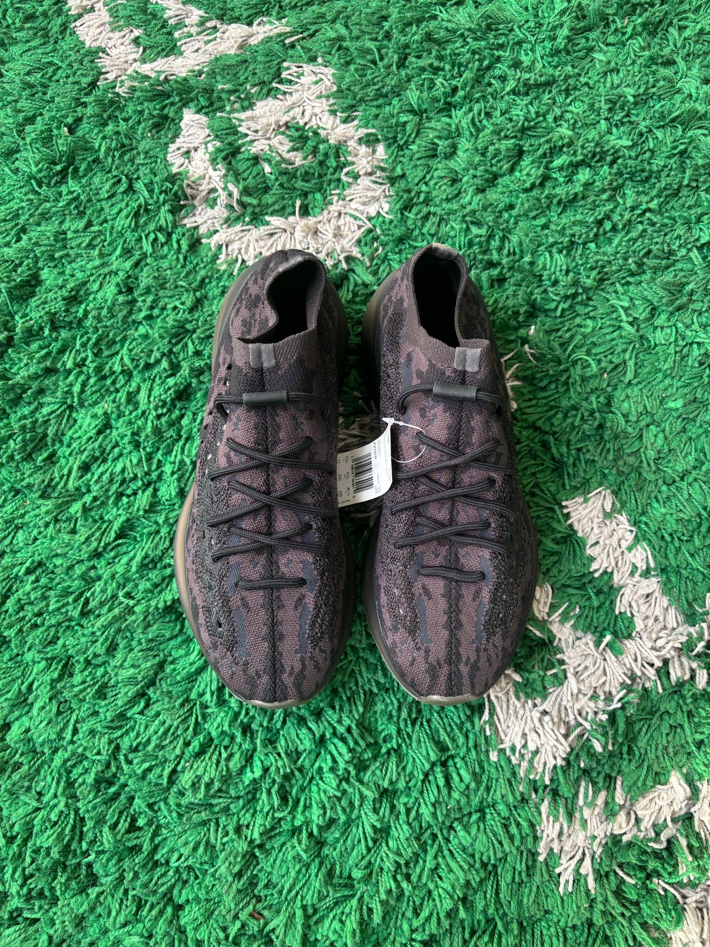 Yeezy 380 “Onyx”