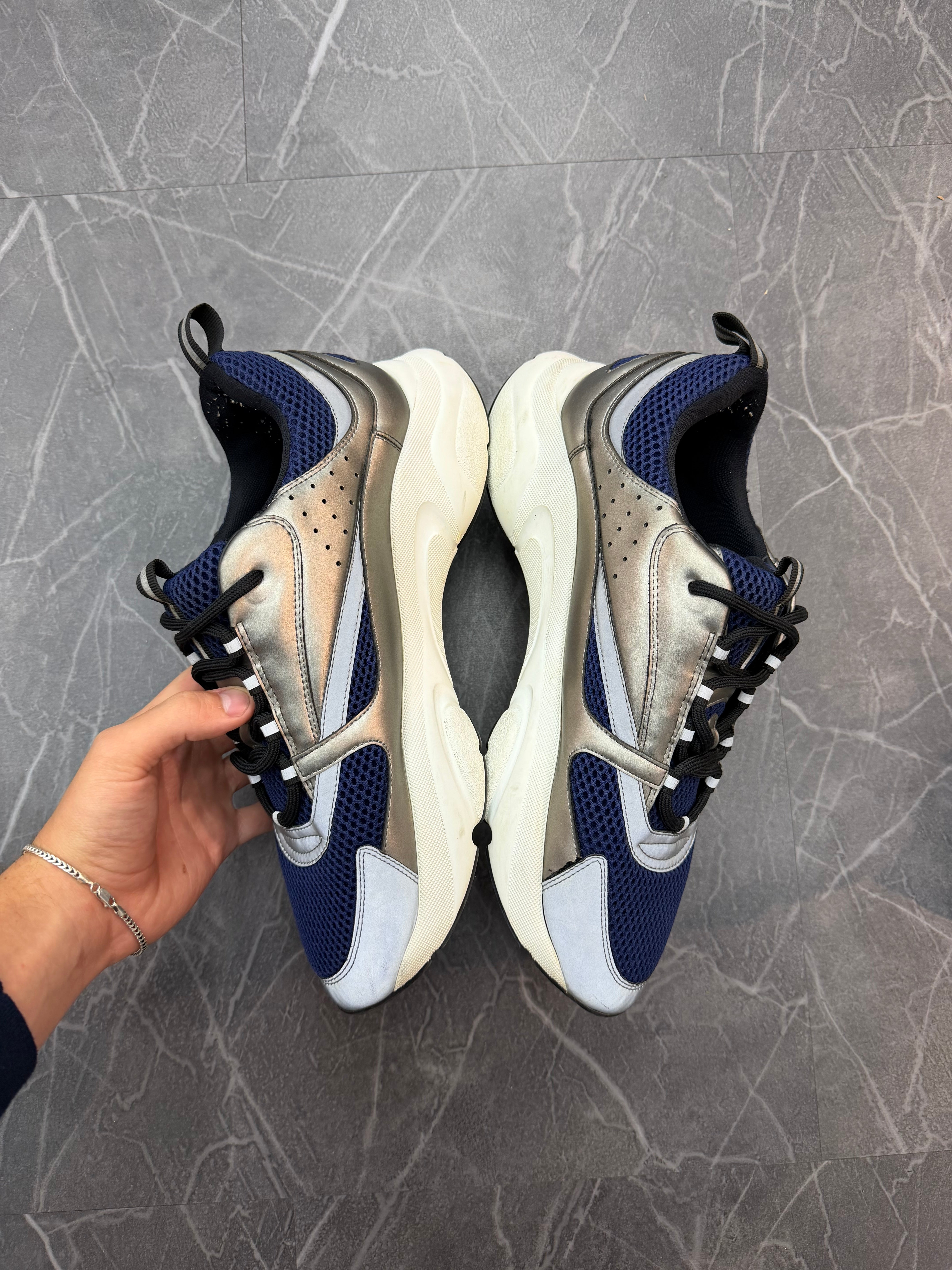 Dior B22 Silver Navy Blue Low