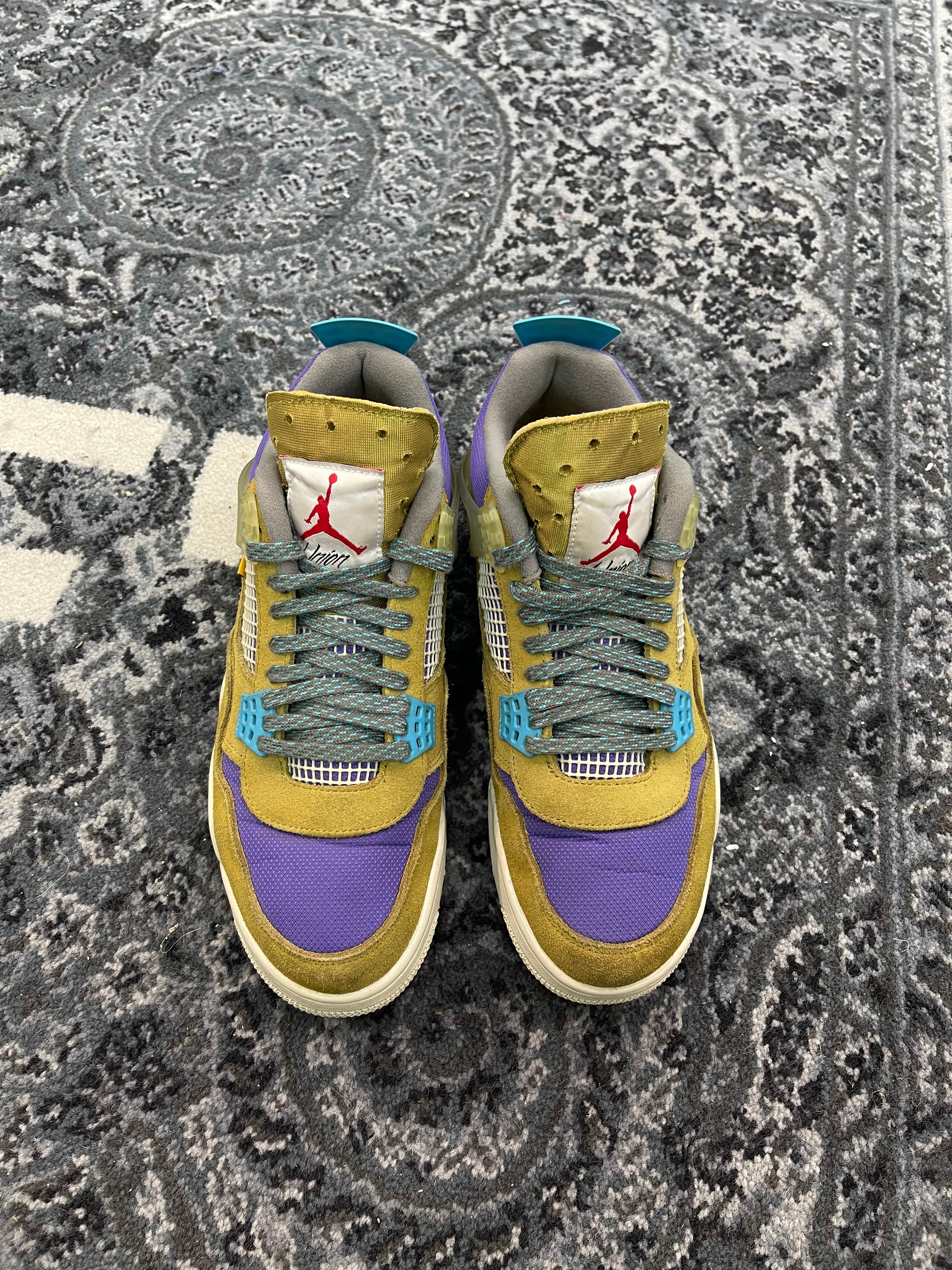 Jordan 4 x Union “Desert Moss”