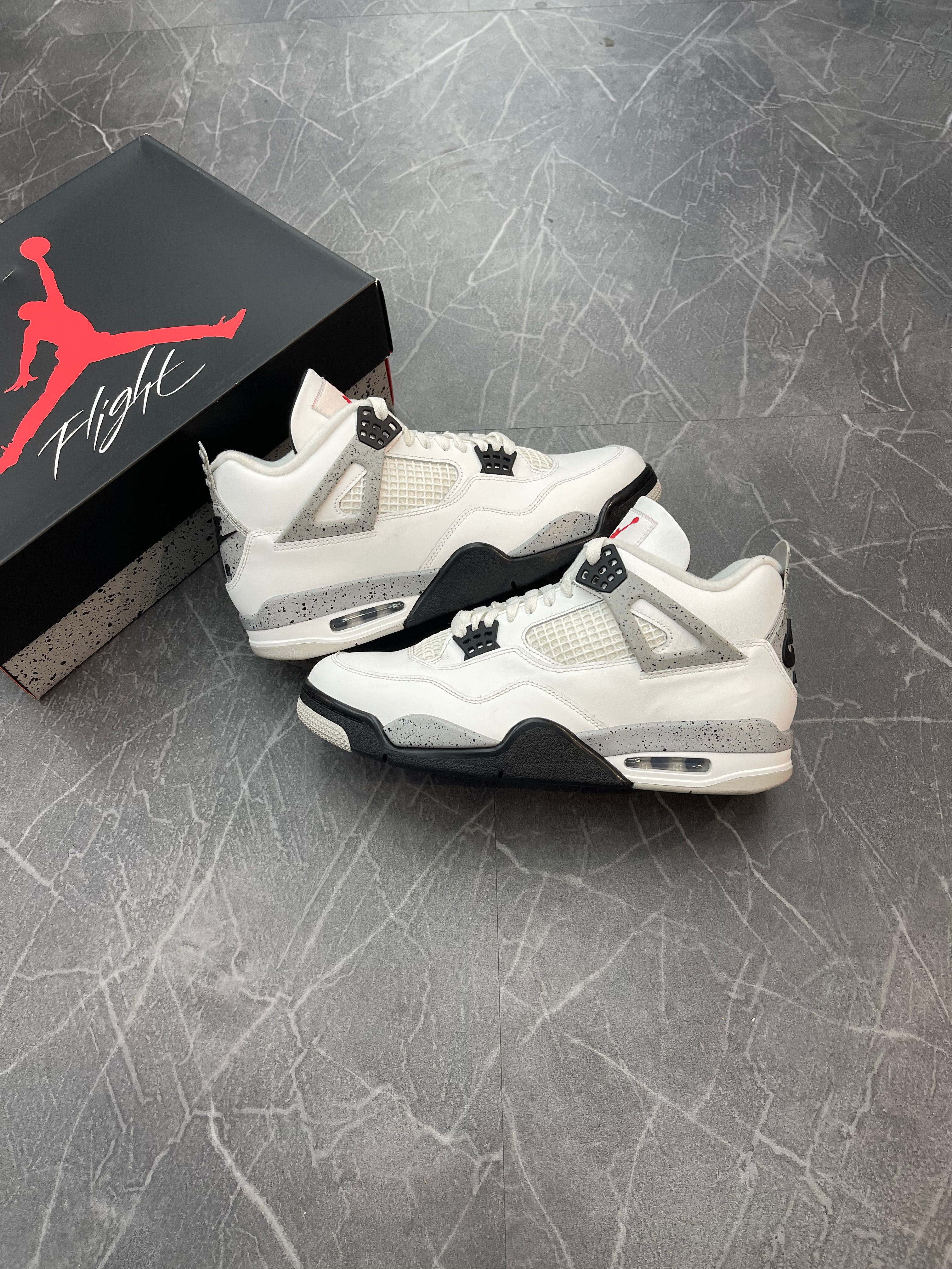 Jordan 4 “White Cement”