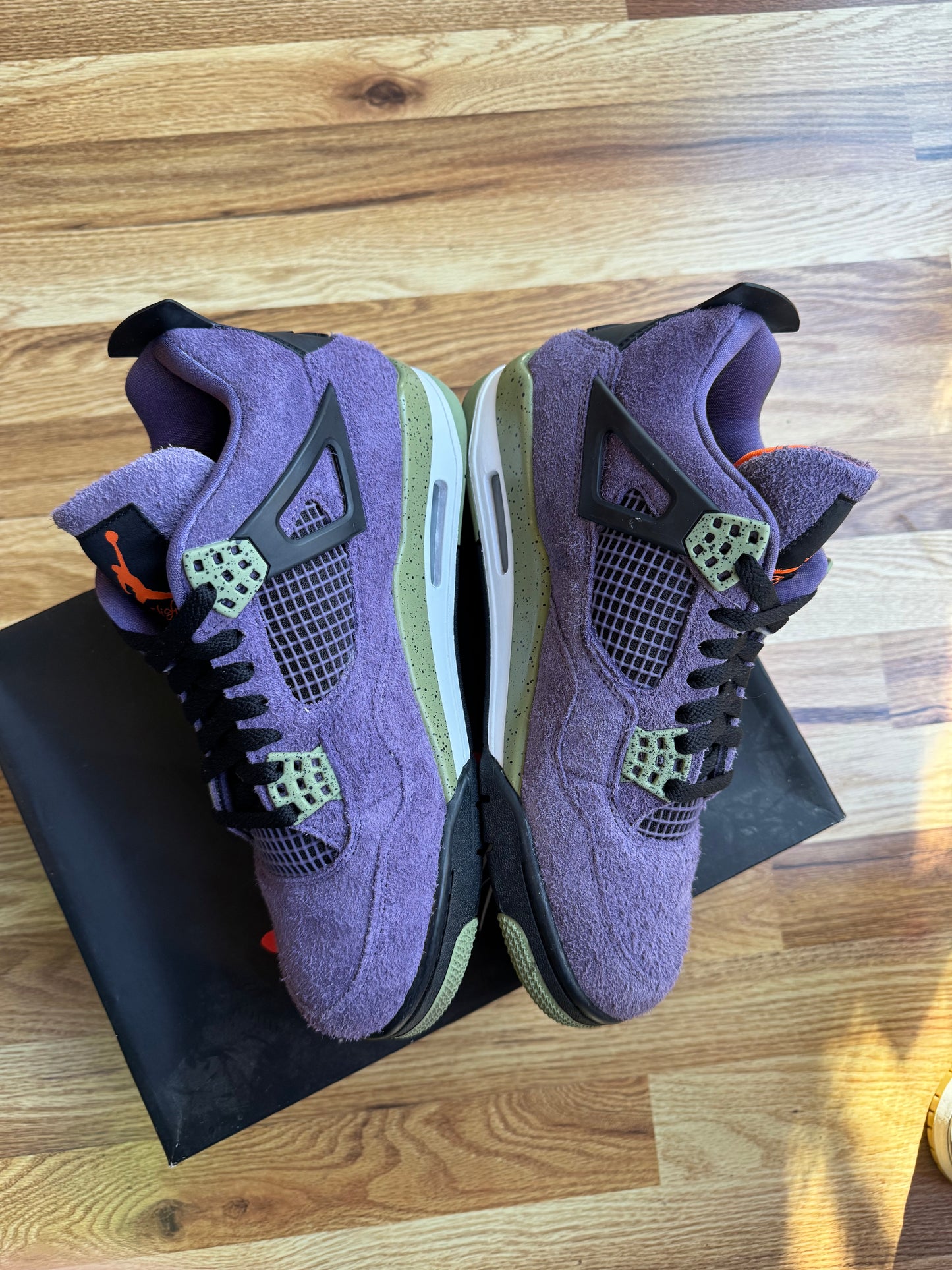 Jordan 4 “Purple Canyon”