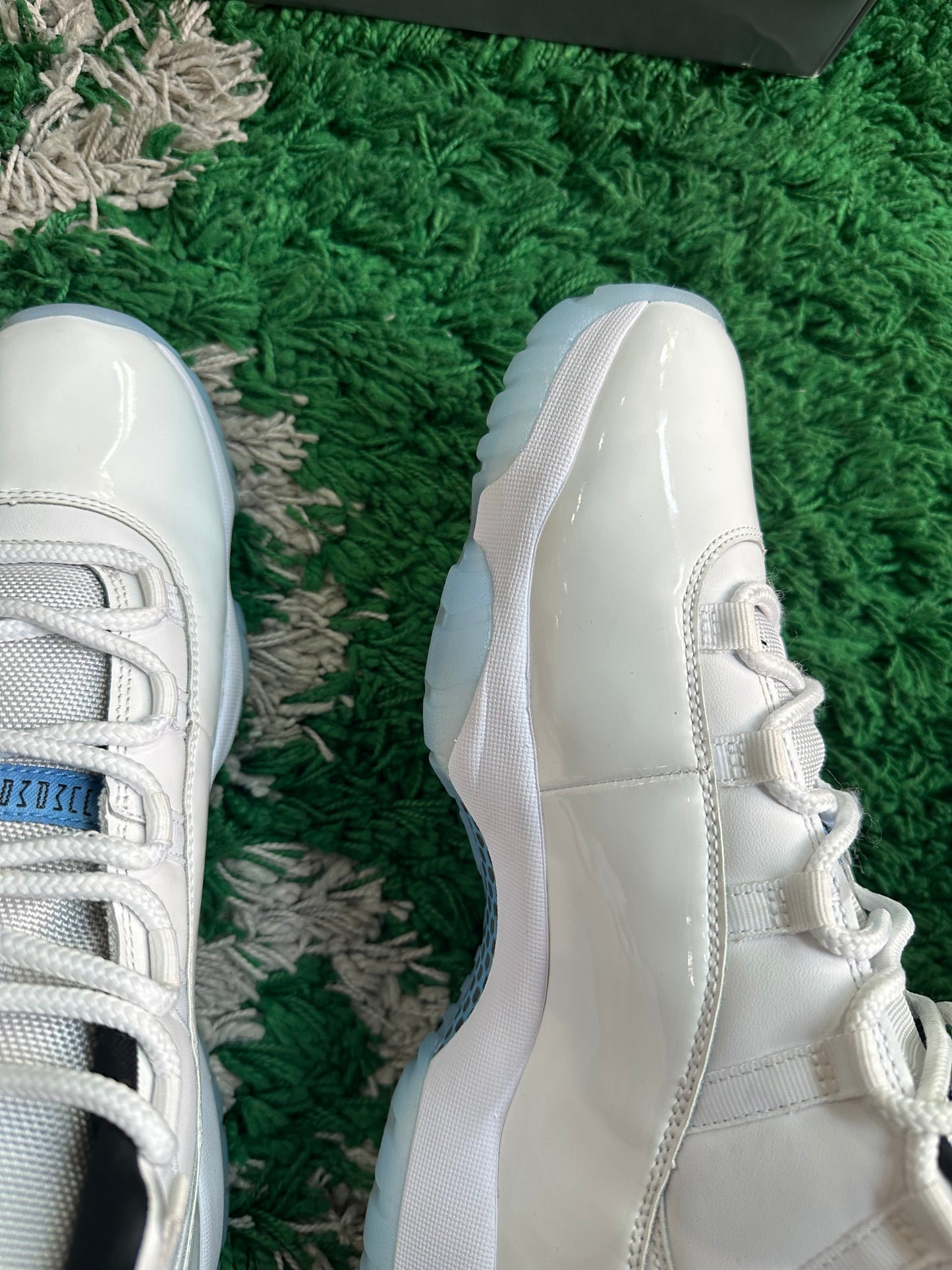 Jordan 11 “Legend Blue”