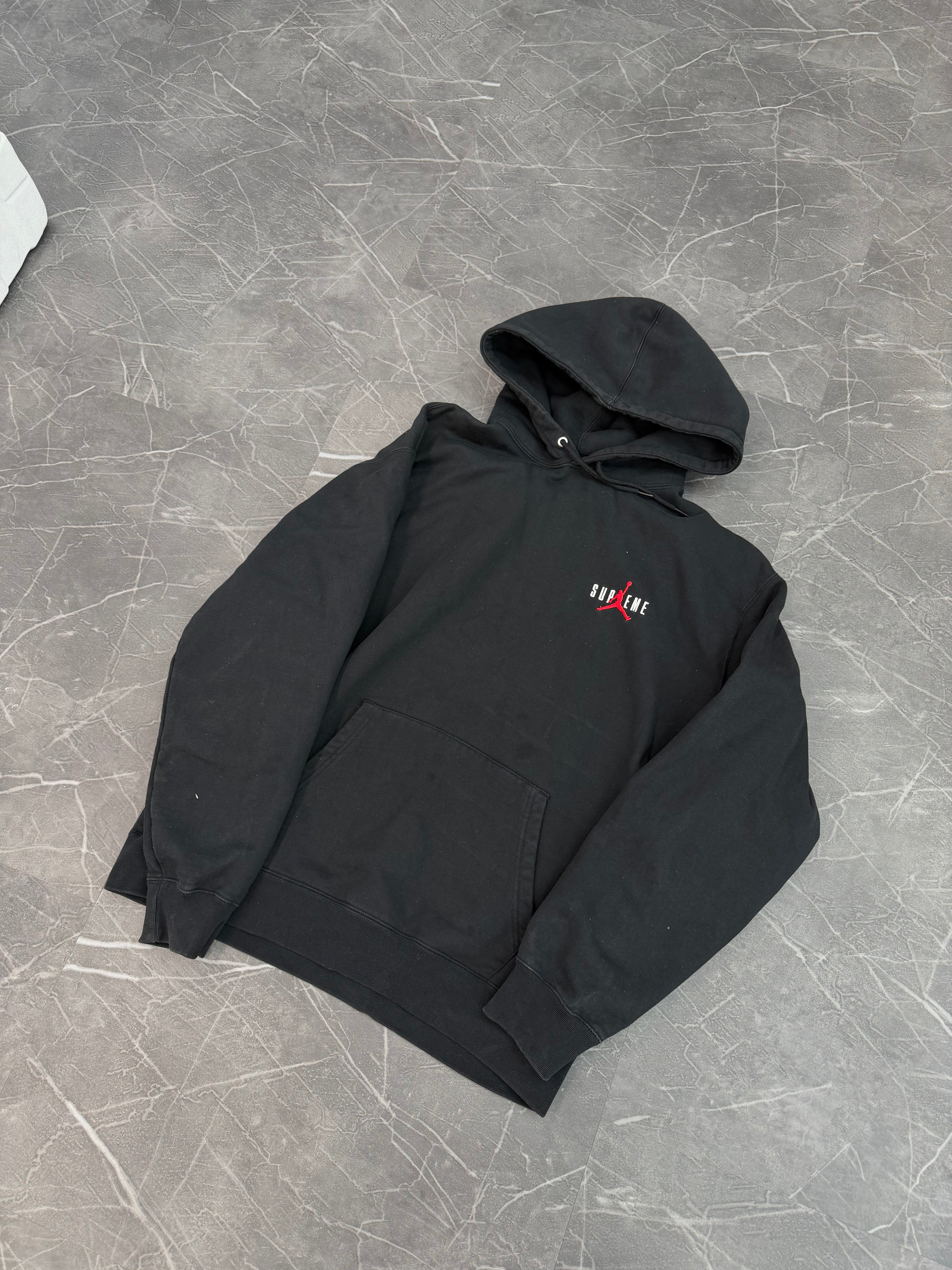 Supreme x Jordan Hoodie “Black”