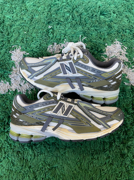 New Balance 1906A “Olive Juice Sea Salt”