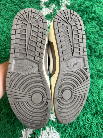 Jordan 1 Low Travis Scott “Reverse Mocha”