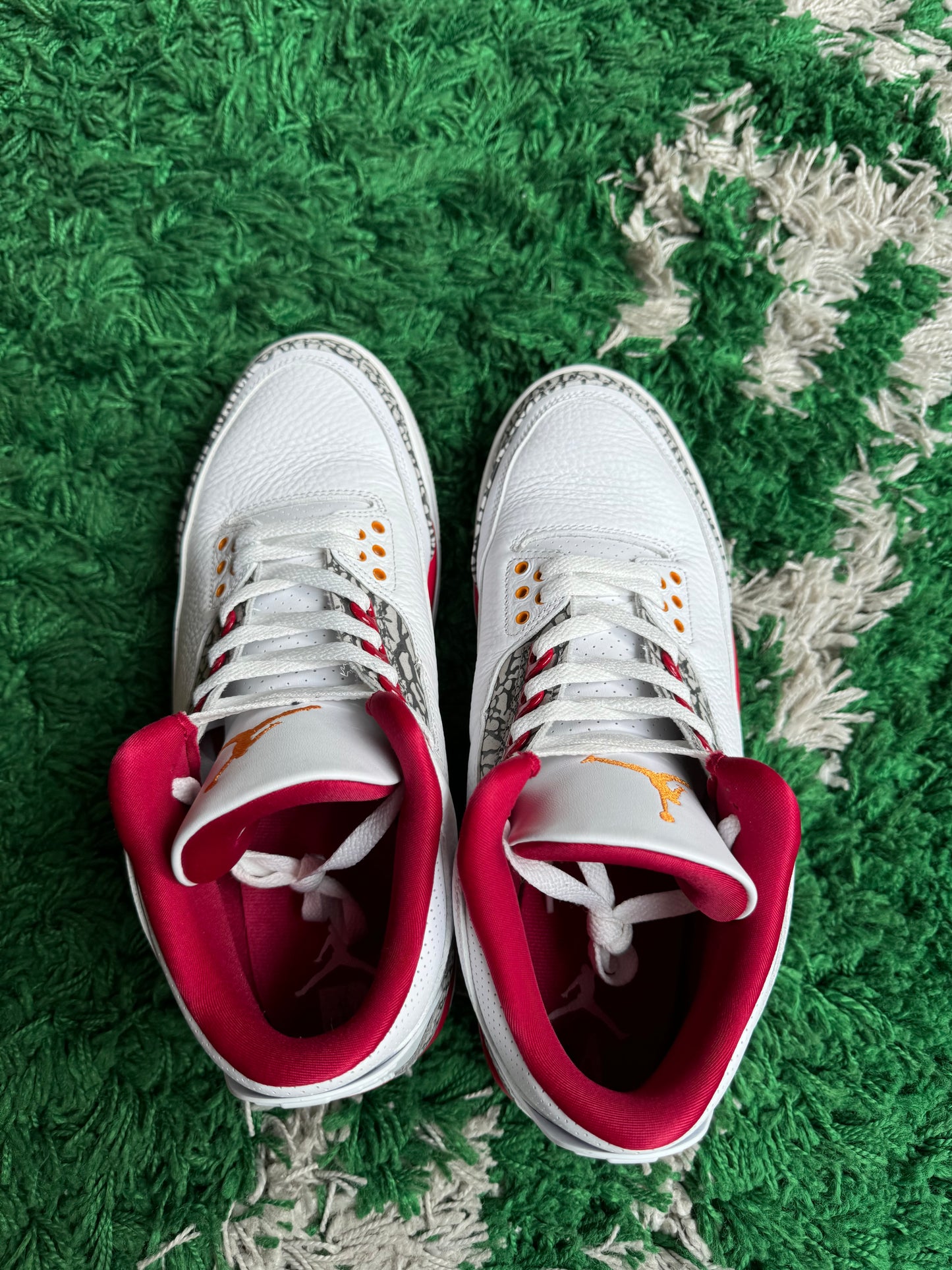 Jordan 3 “Cardinal Red”