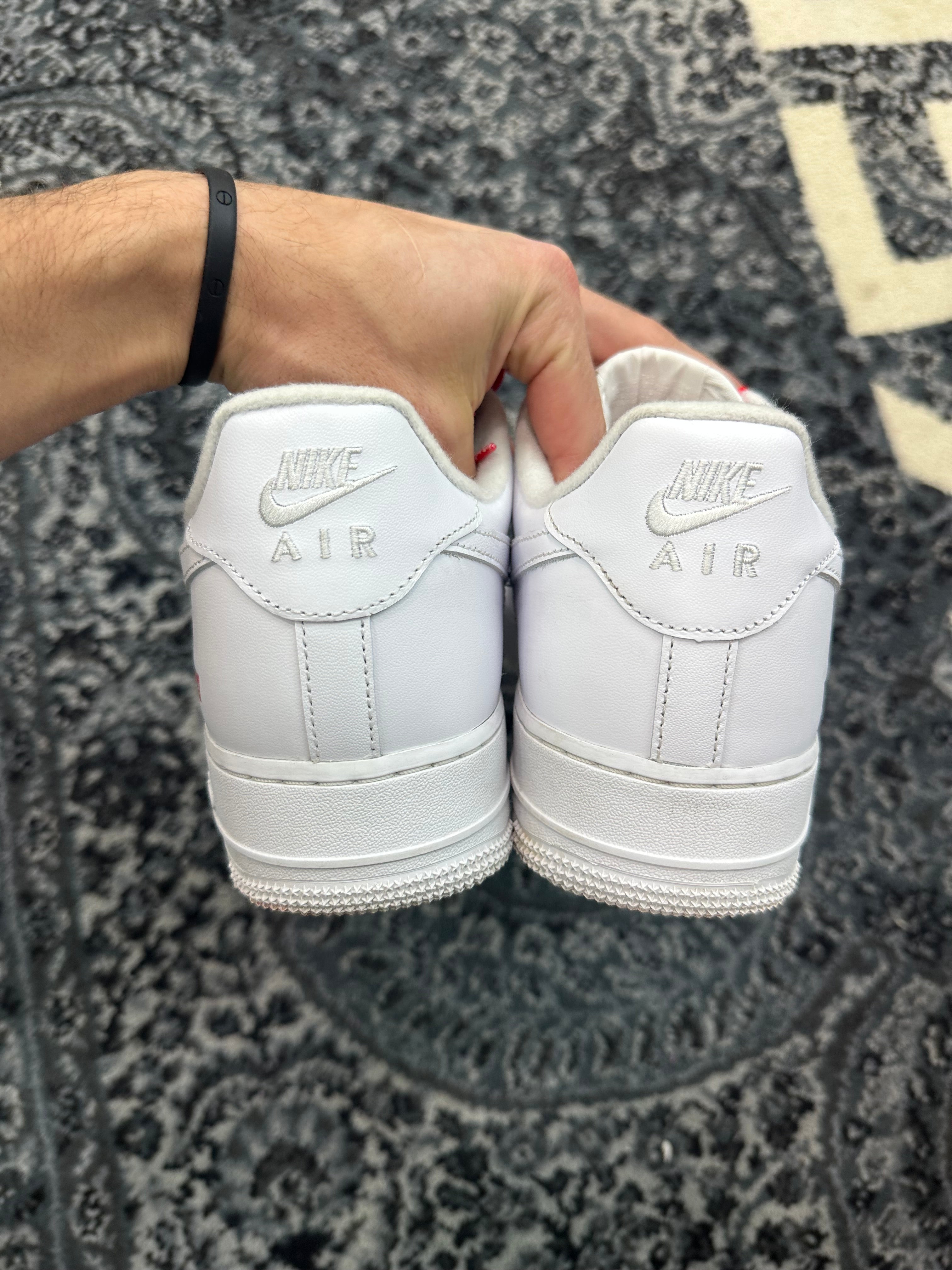 Nike Air Force 1 Low Supreme “White”