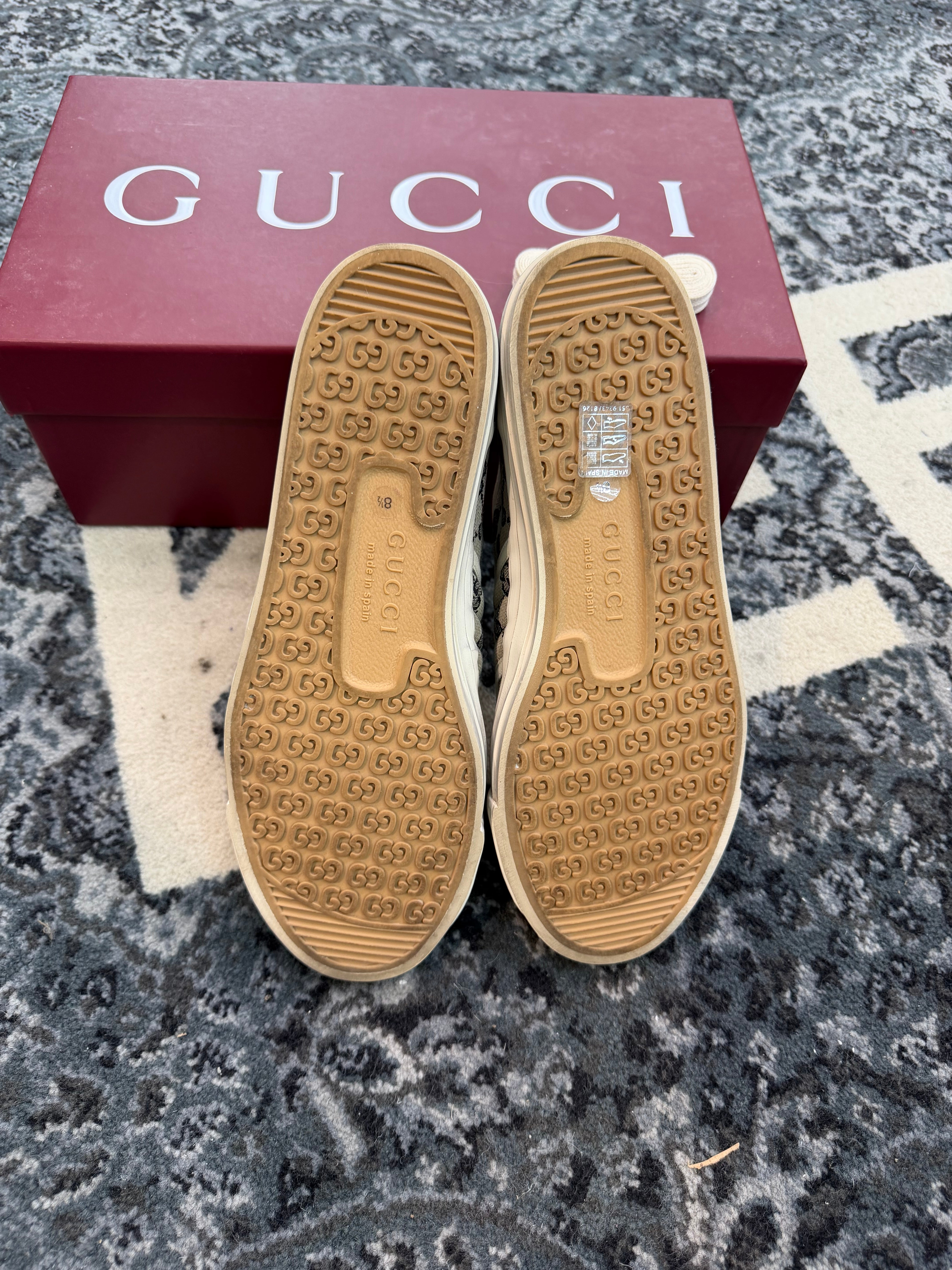 Gucci Canvas Low “Navy Beige”