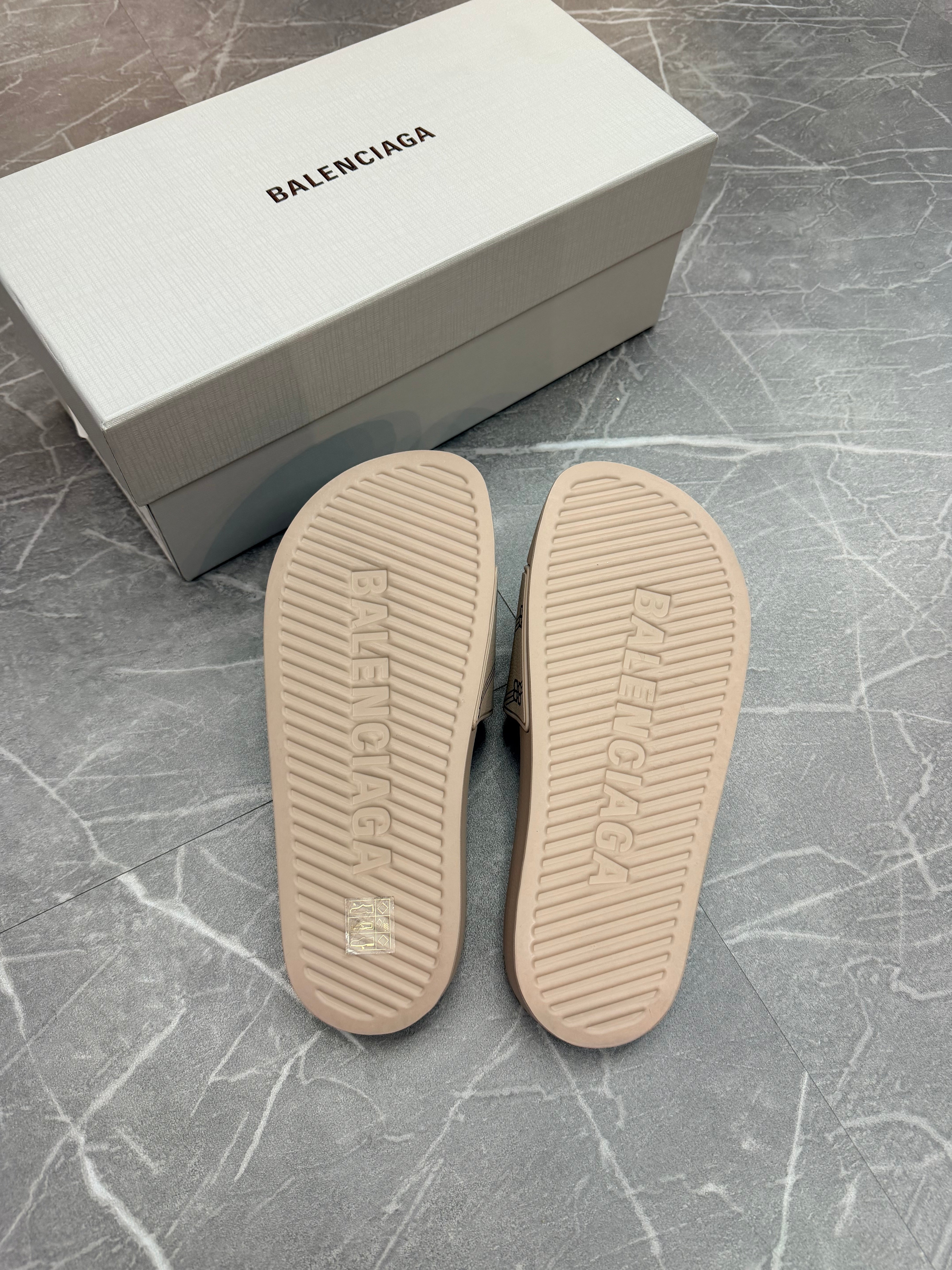 Balenciaga Pool Slides “Dark Begie”