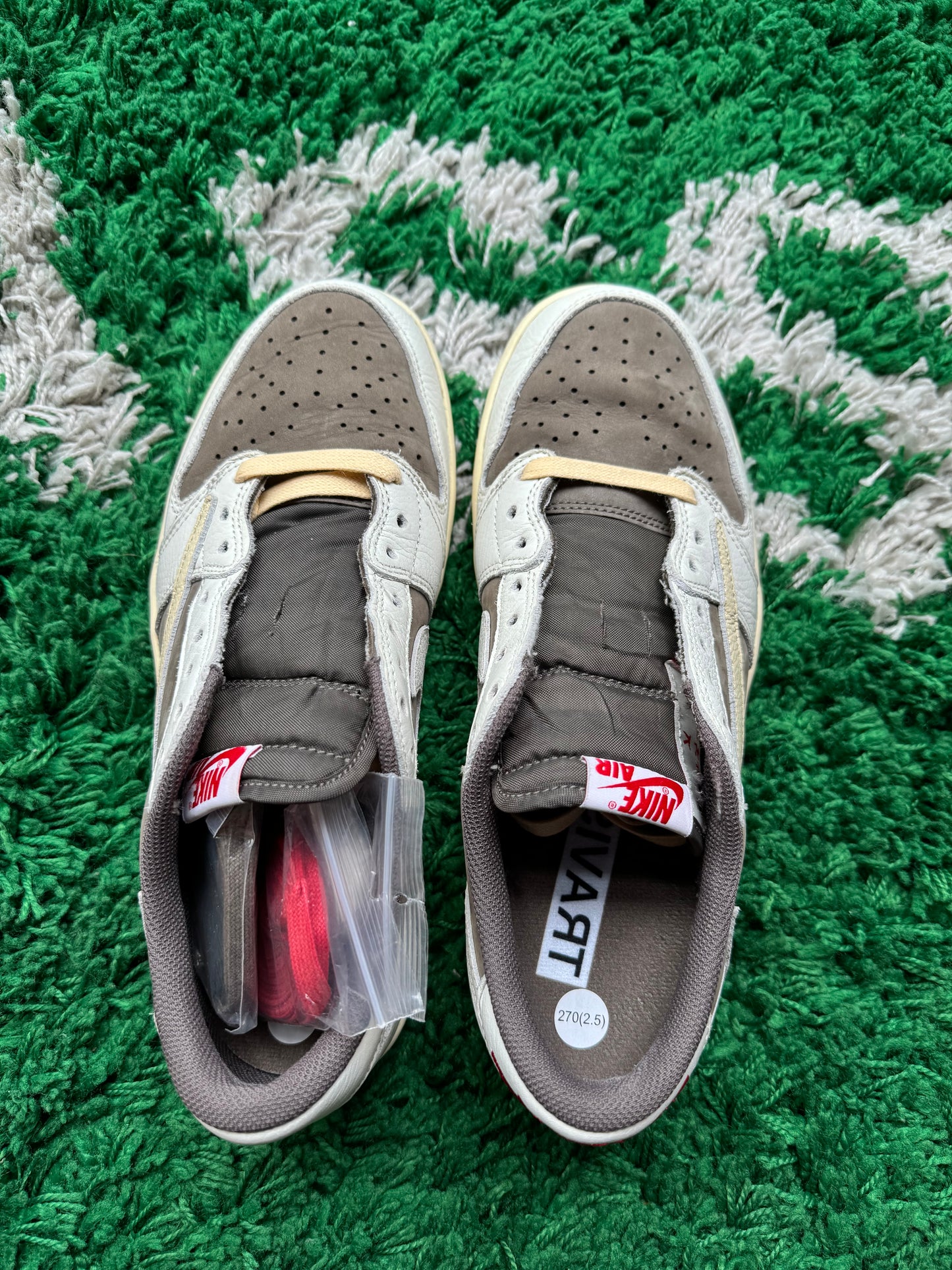 Jordan 1 Low x Travis Scott “Reverse Mocha”