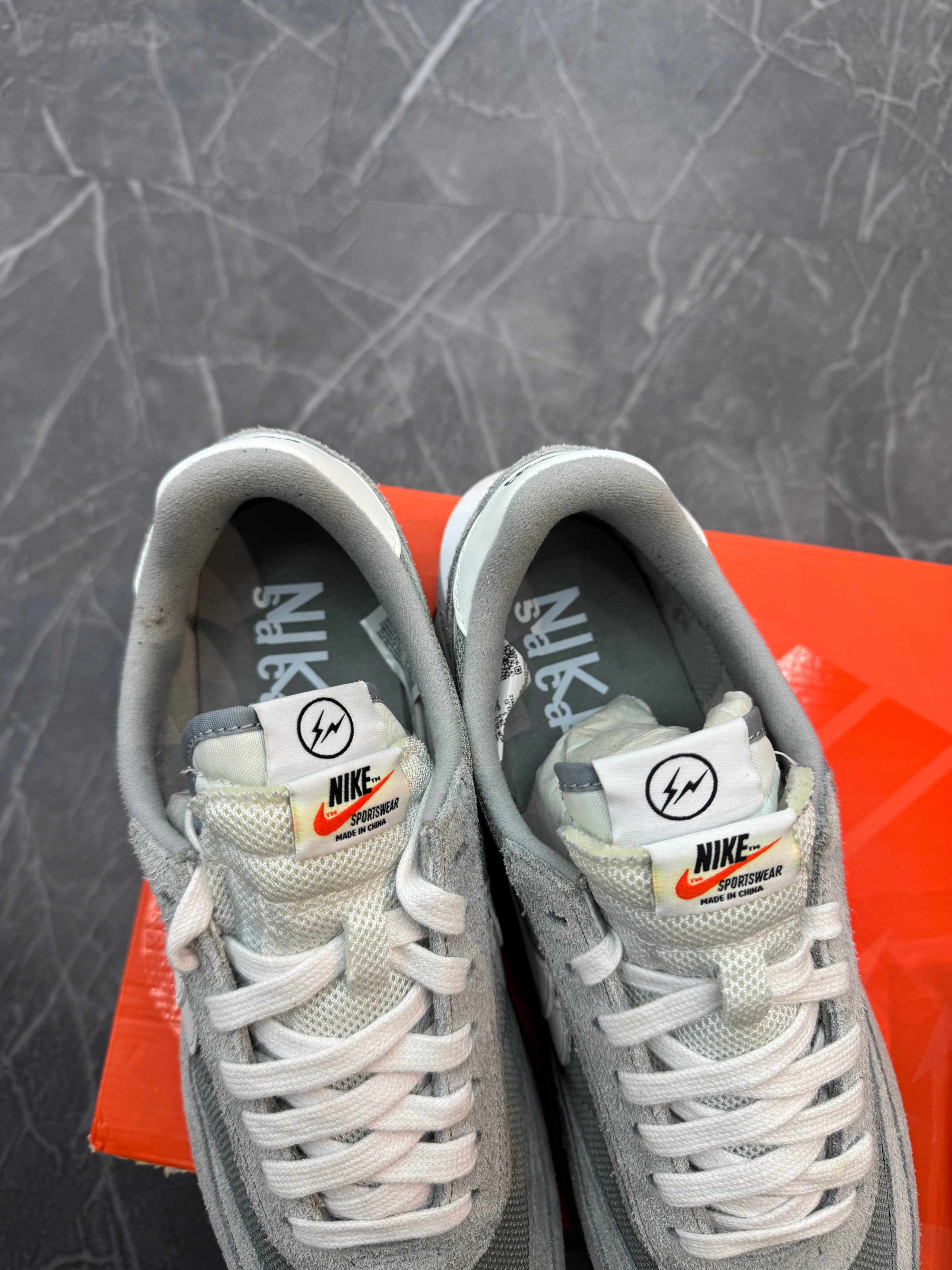 Nike LD Waffle SF sacai Fragment Grey