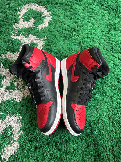 Jordan 1 High “Bred Banned” (2016)
