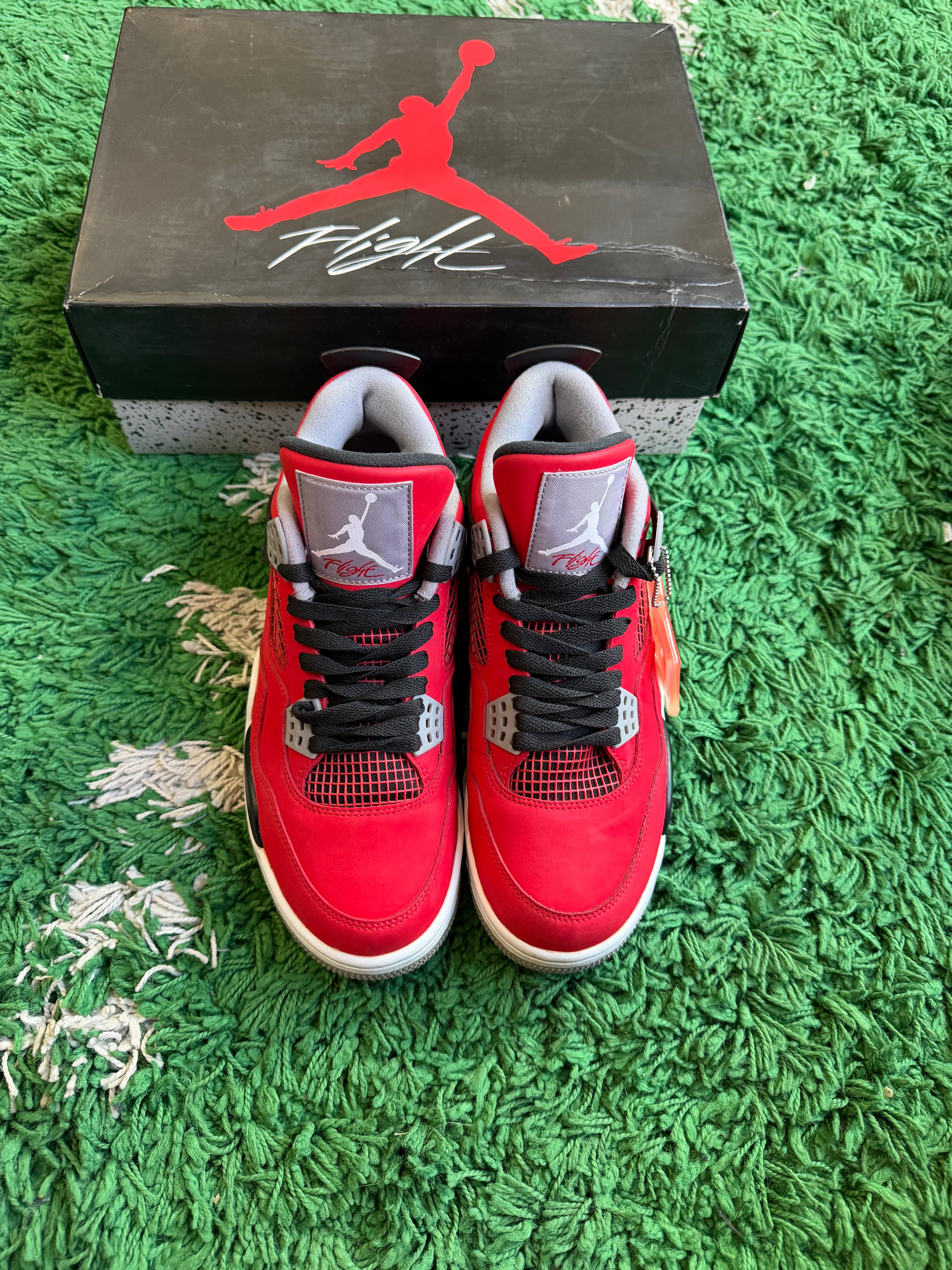 Jordan 4 “Toro Bravo”