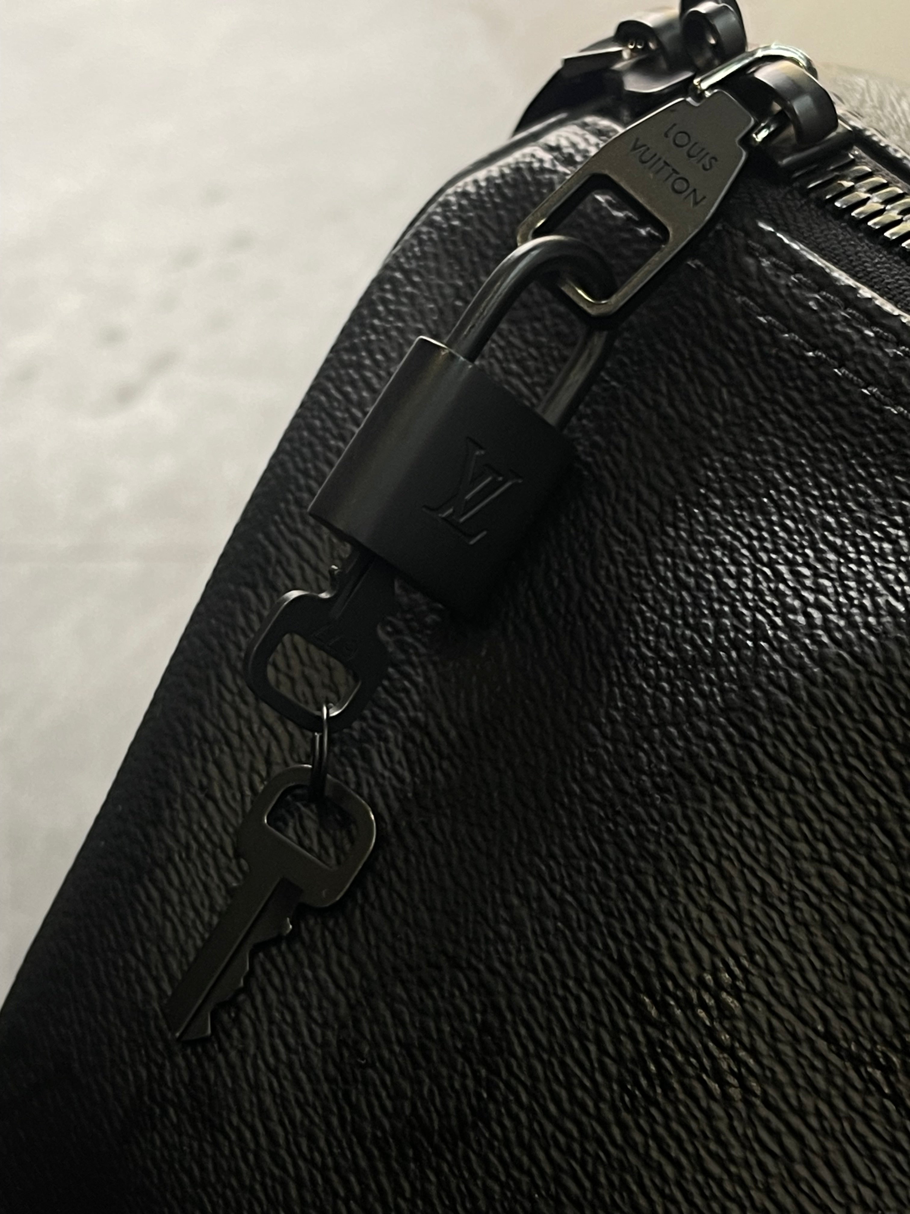 Louis Vuitton Keepall Bandouliere “Black Monogram”