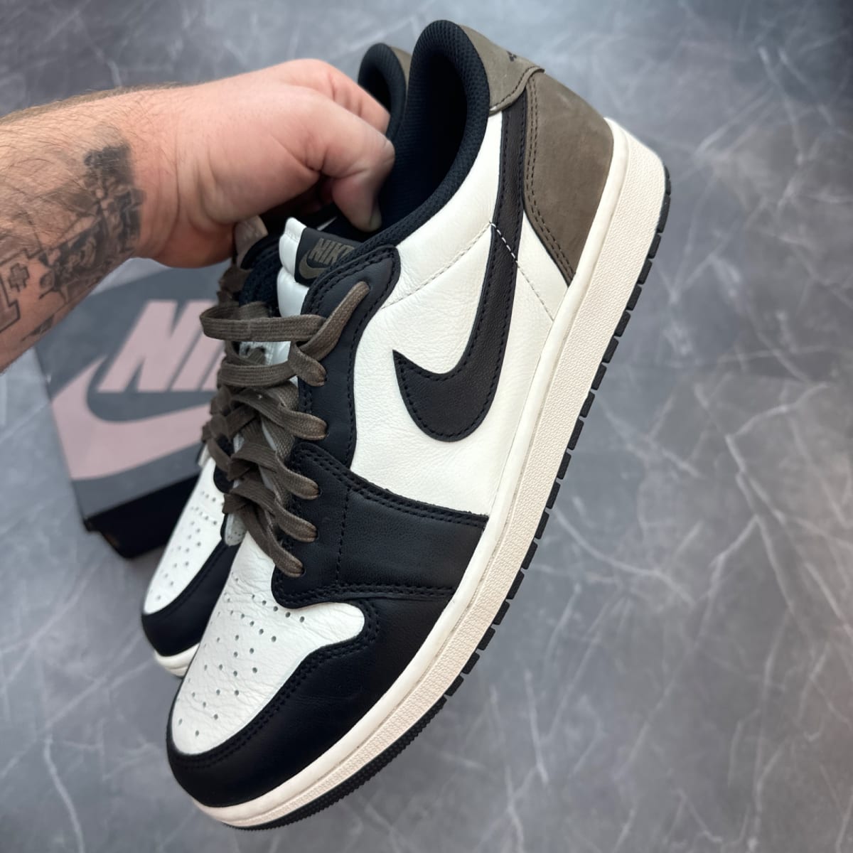 Jordan 1 Retro Low OG Mocha (Size 12) (Tried On)