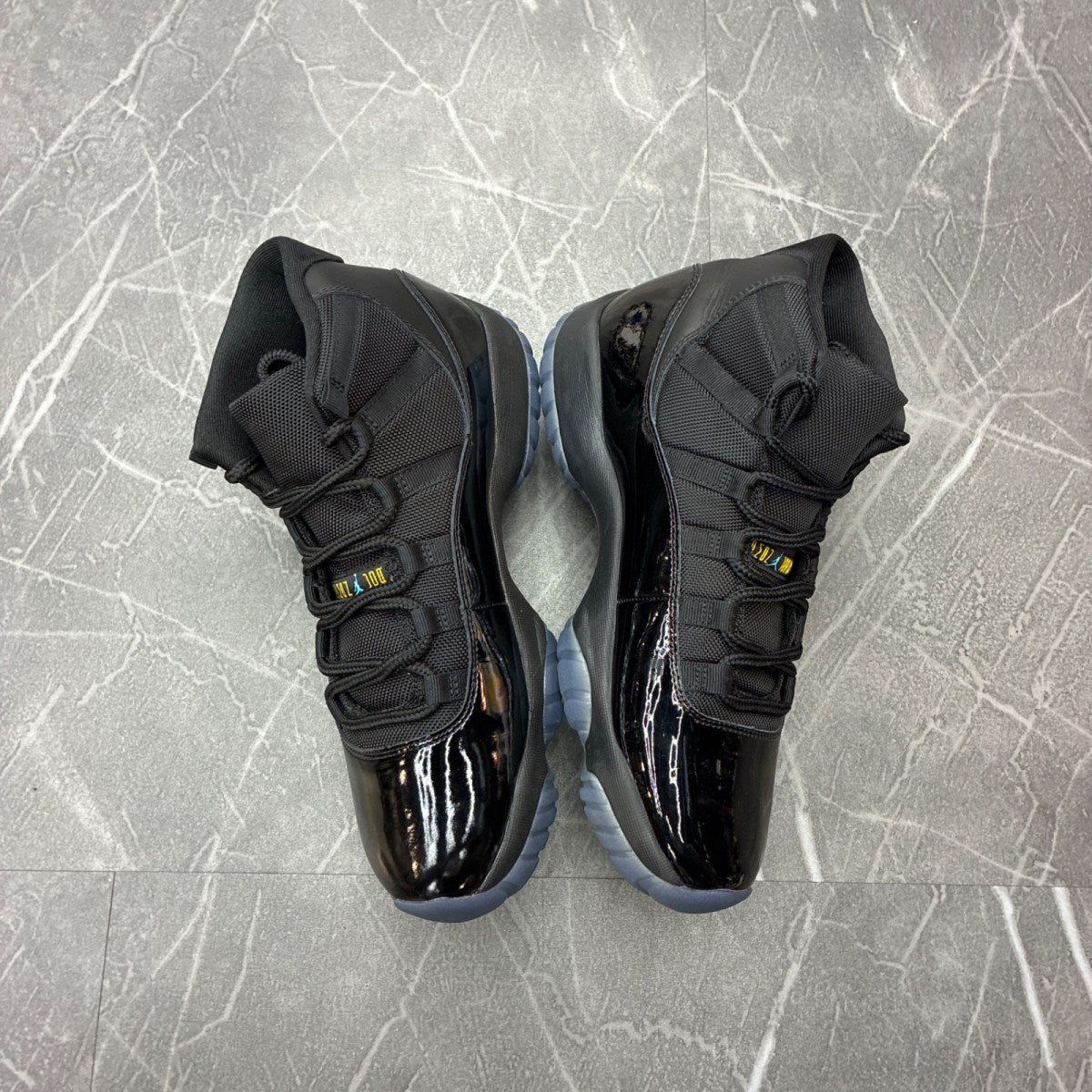 Jordan 11 Retro Gamma Blue (2025) - Image 2