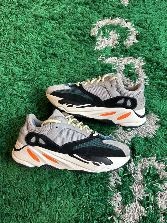 Yeezy 700 “Wave Runner”