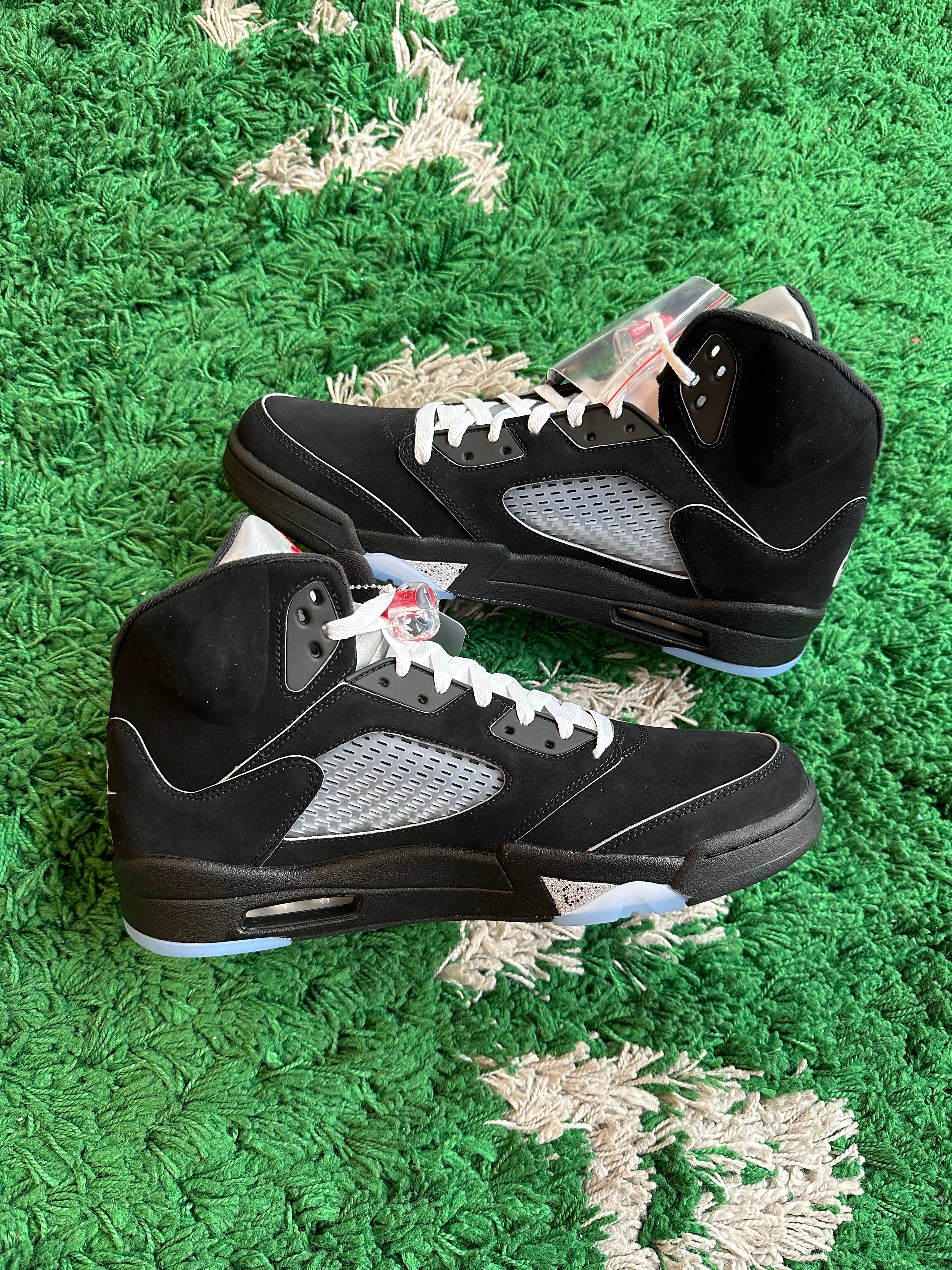 Jordan 5 “Black Metallic Reimagined”