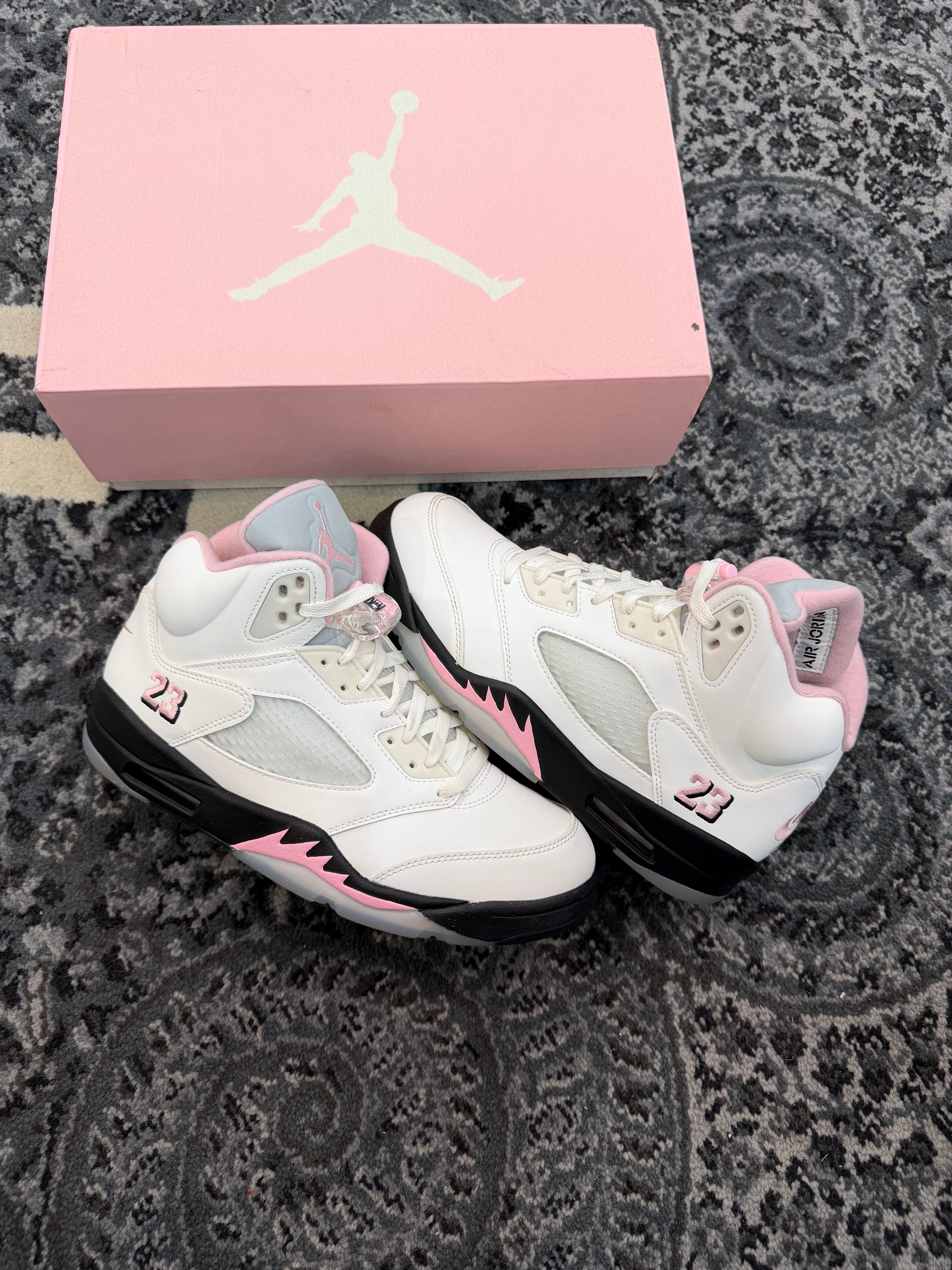 Jordan 5 “Medium Soft Pink”